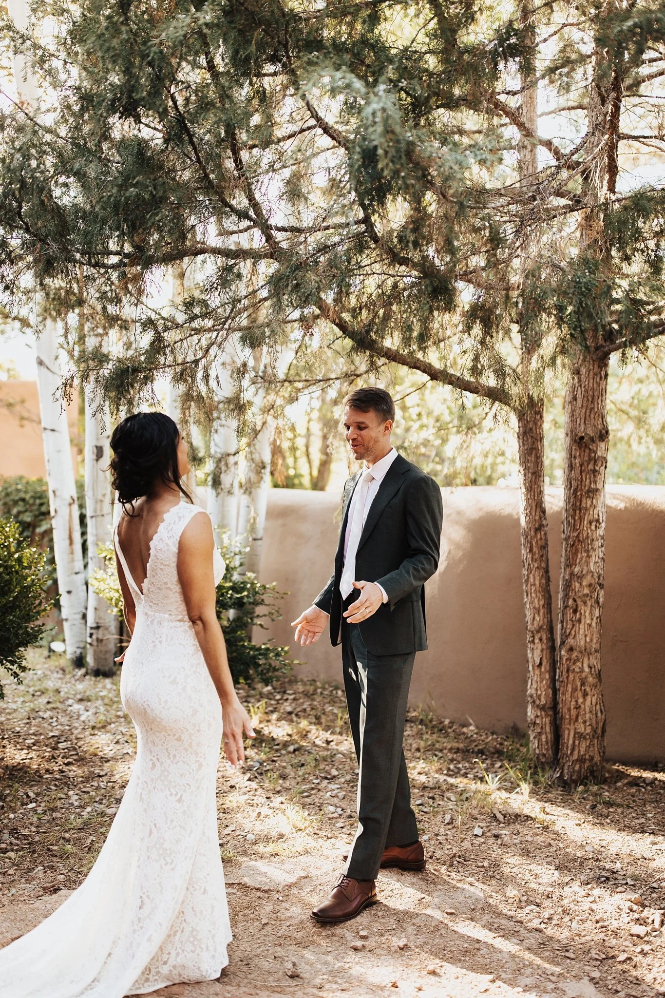 Alicia+lucia+photography+-+taos+wedding+-+el+monte+sagrado+wedding+-+taos+gorge+wedding_0007.jpg