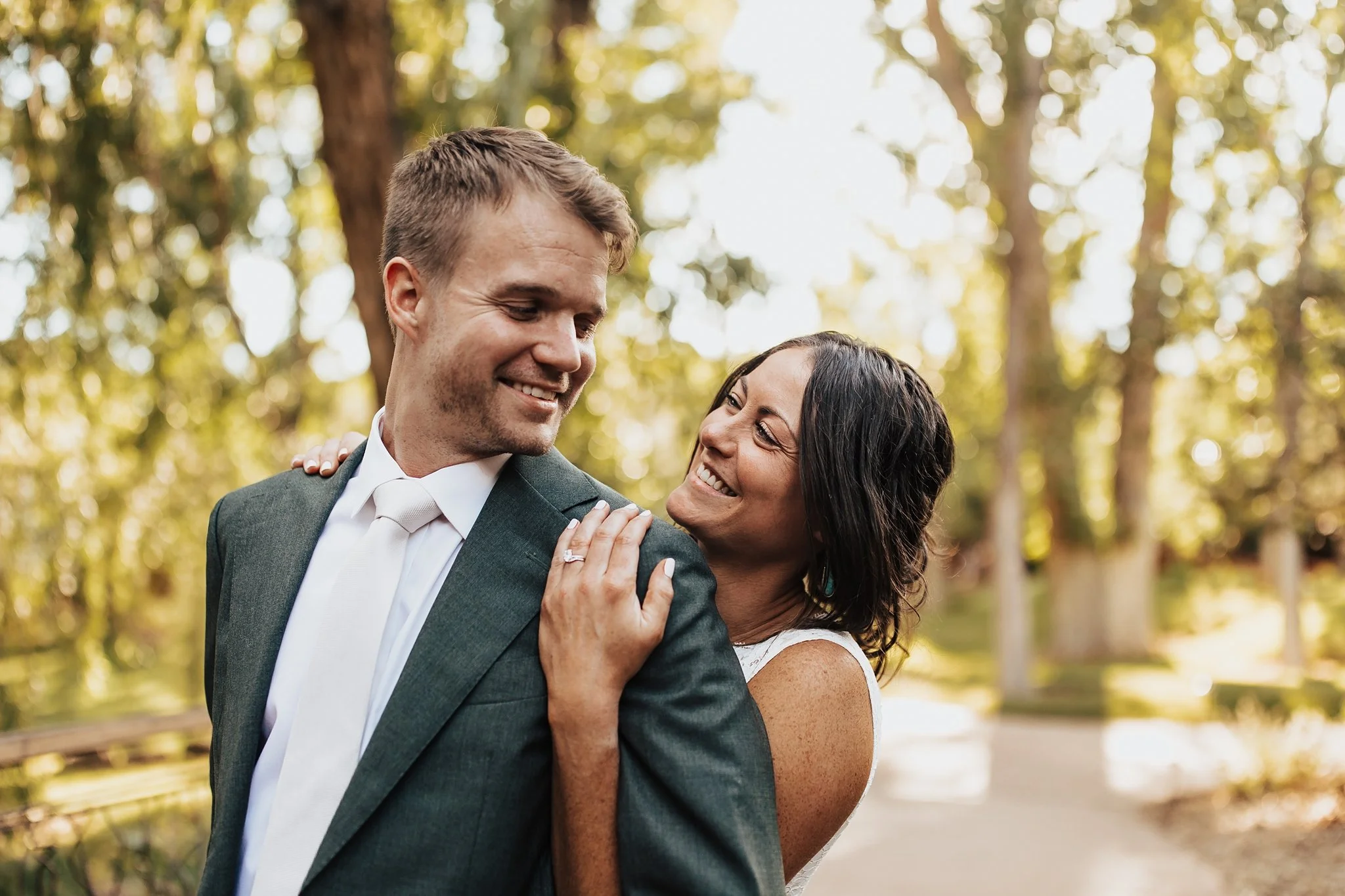 Alicia+lucia+photography+-+taos+wedding+-+el+monte+sagrado+wedding+-+taos+gorge+wedding_0022.jpg