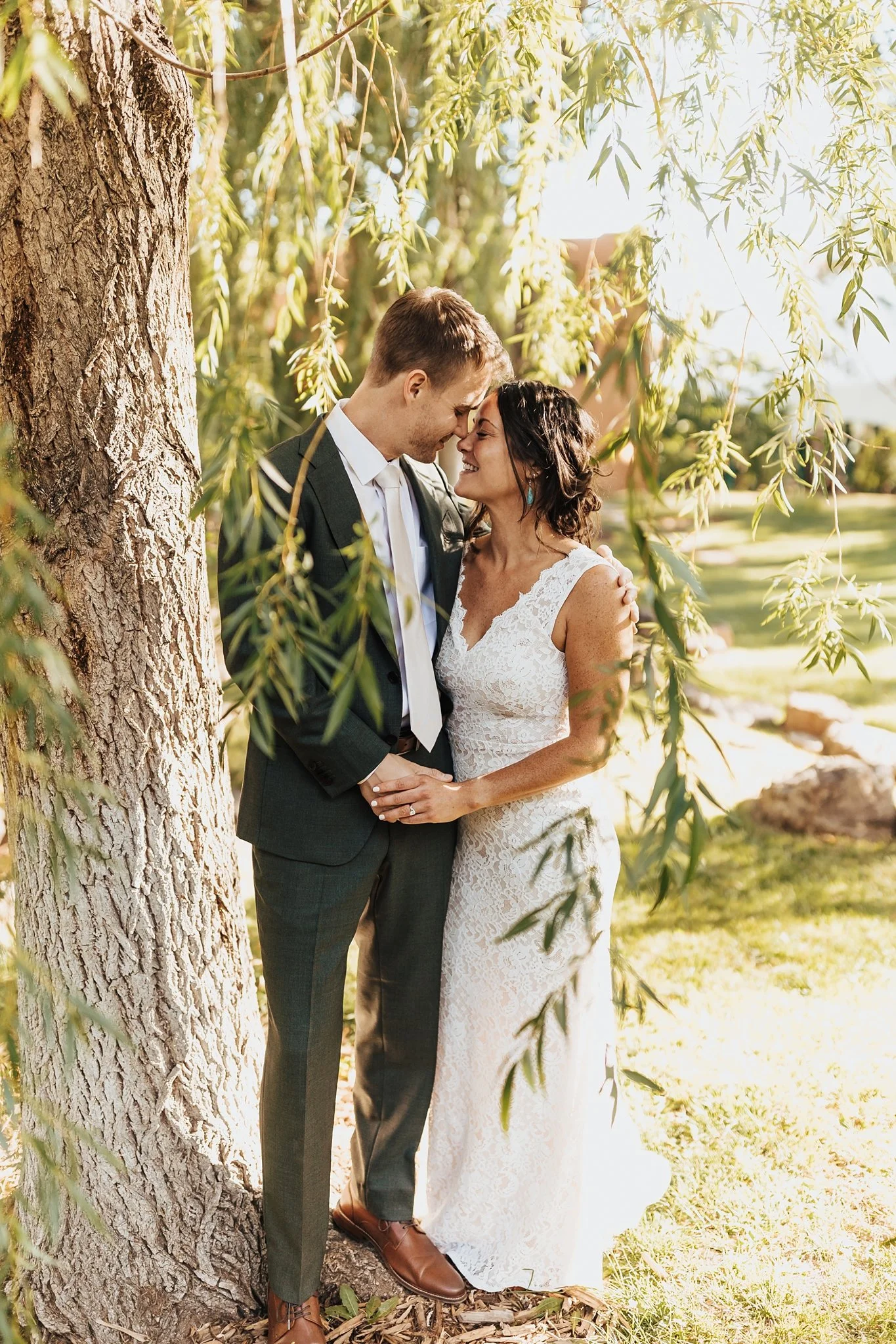 Alicia+lucia+photography+-+taos+wedding+-+el+monte+sagrado+wedding+-+taos+gorge+wedding_0038.jpg