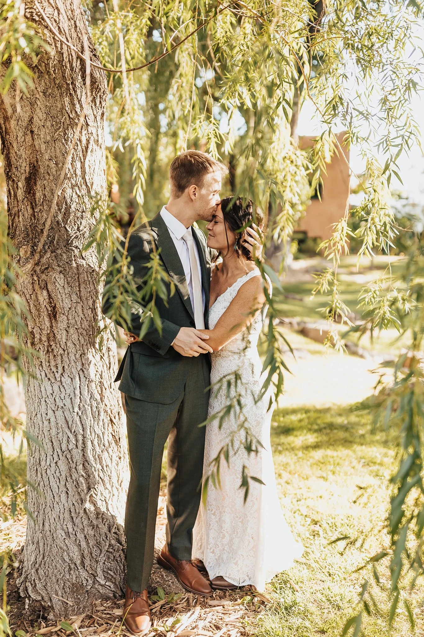 Alicia+lucia+photography+-+taos+wedding+-+el+monte+sagrado+wedding+-+taos+gorge+wedding_0039.jpg