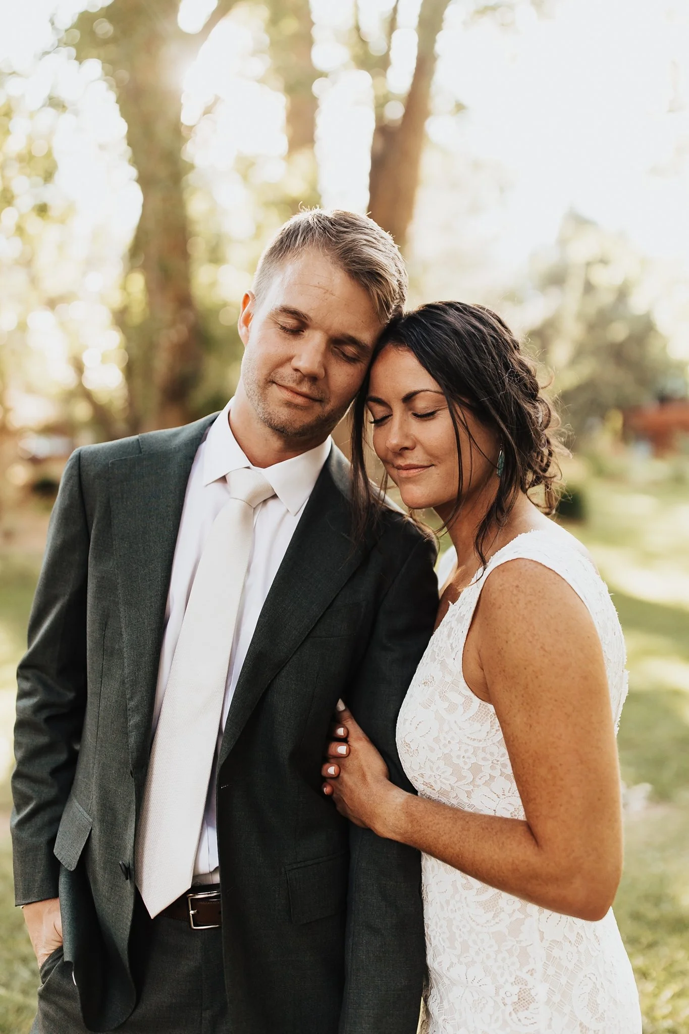 Alicia+lucia+photography+-+taos+wedding+-+el+monte+sagrado+wedding+-+taos+gorge+wedding_0045.jpg
