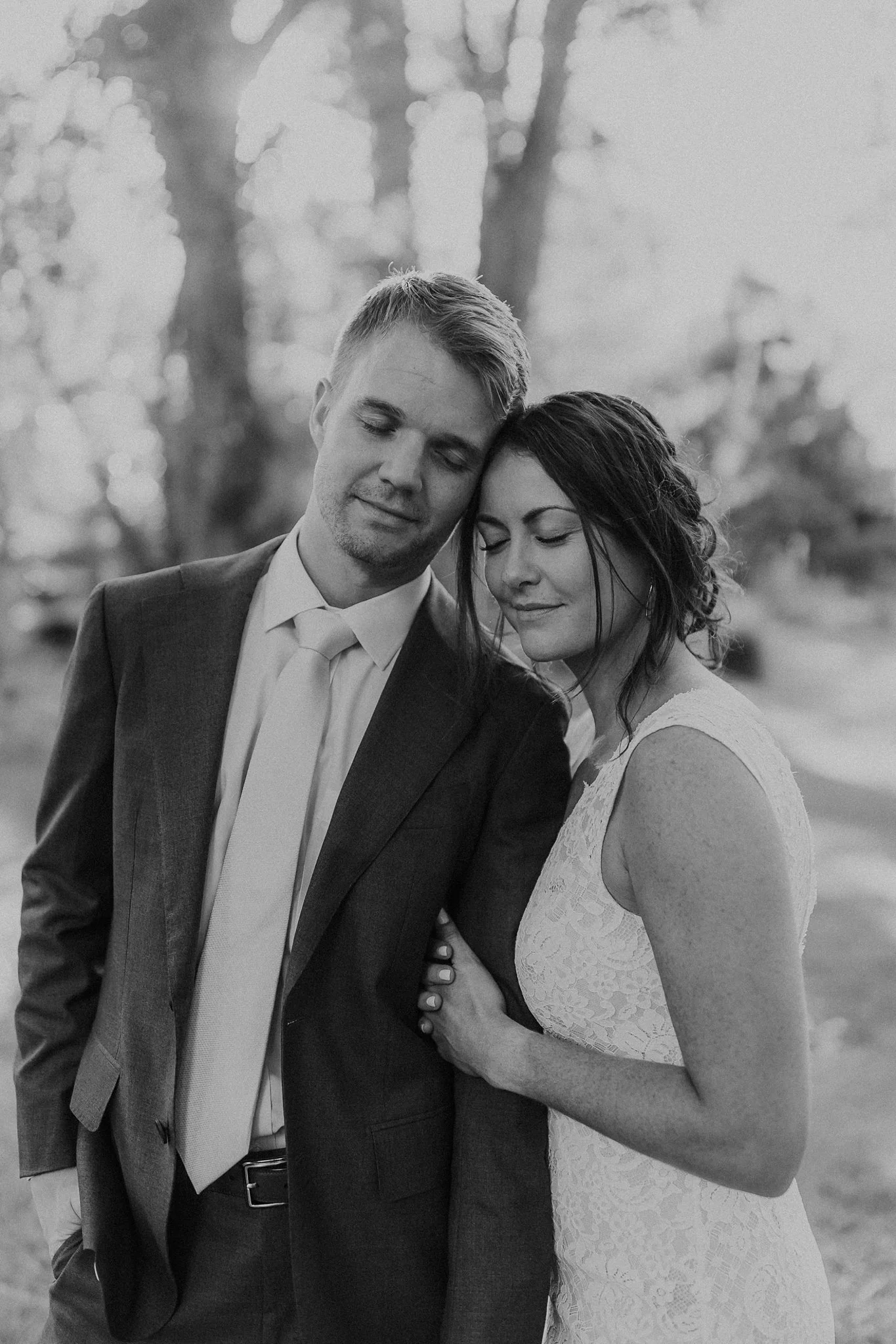 Alicia+lucia+photography+-+taos+wedding+-+el+monte+sagrado+wedding+-+taos+gorge+wedding_0046.jpg