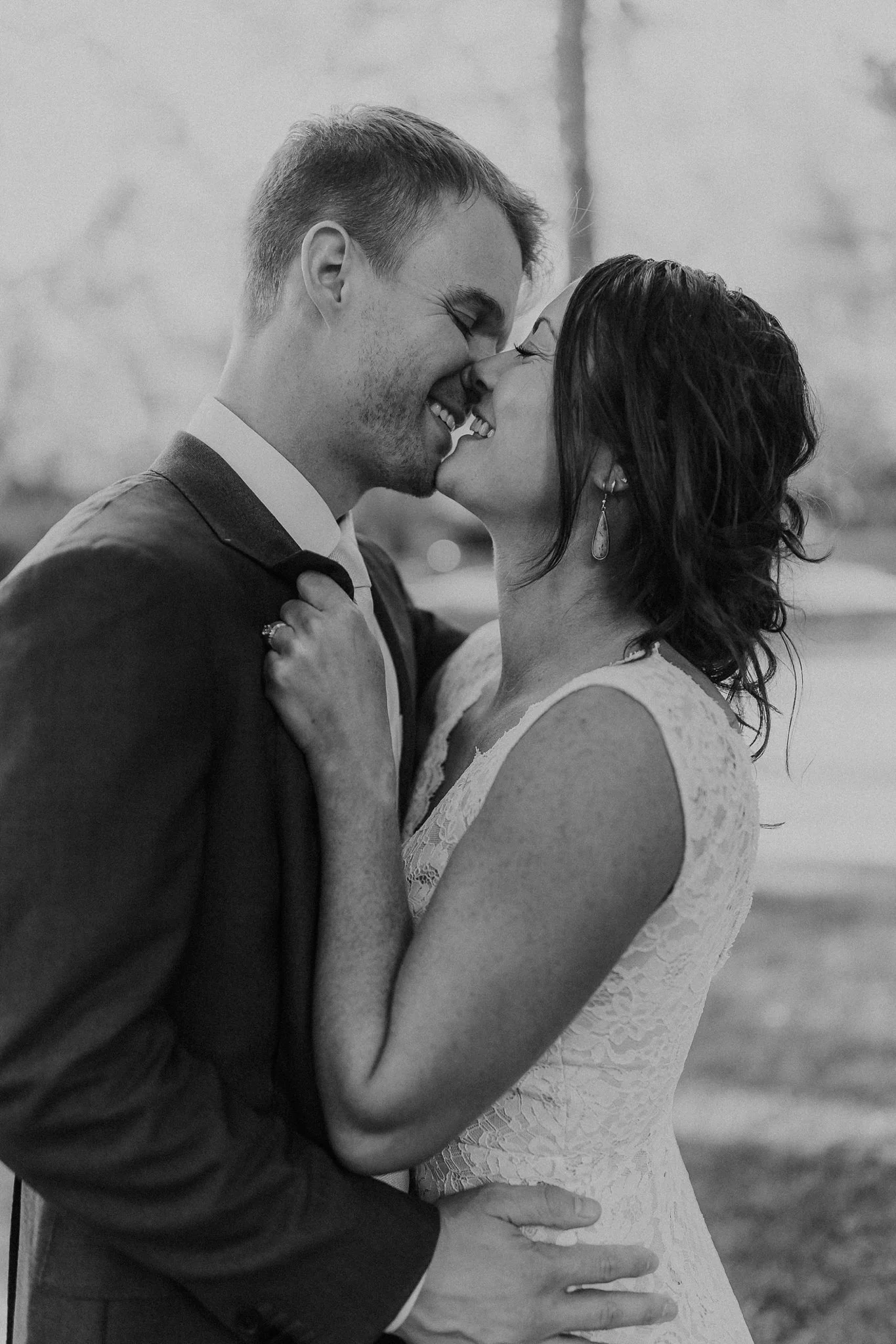 Alicia+lucia+photography+-+taos+wedding+-+el+monte+sagrado+wedding+-+taos+gorge+wedding_0060.jpg