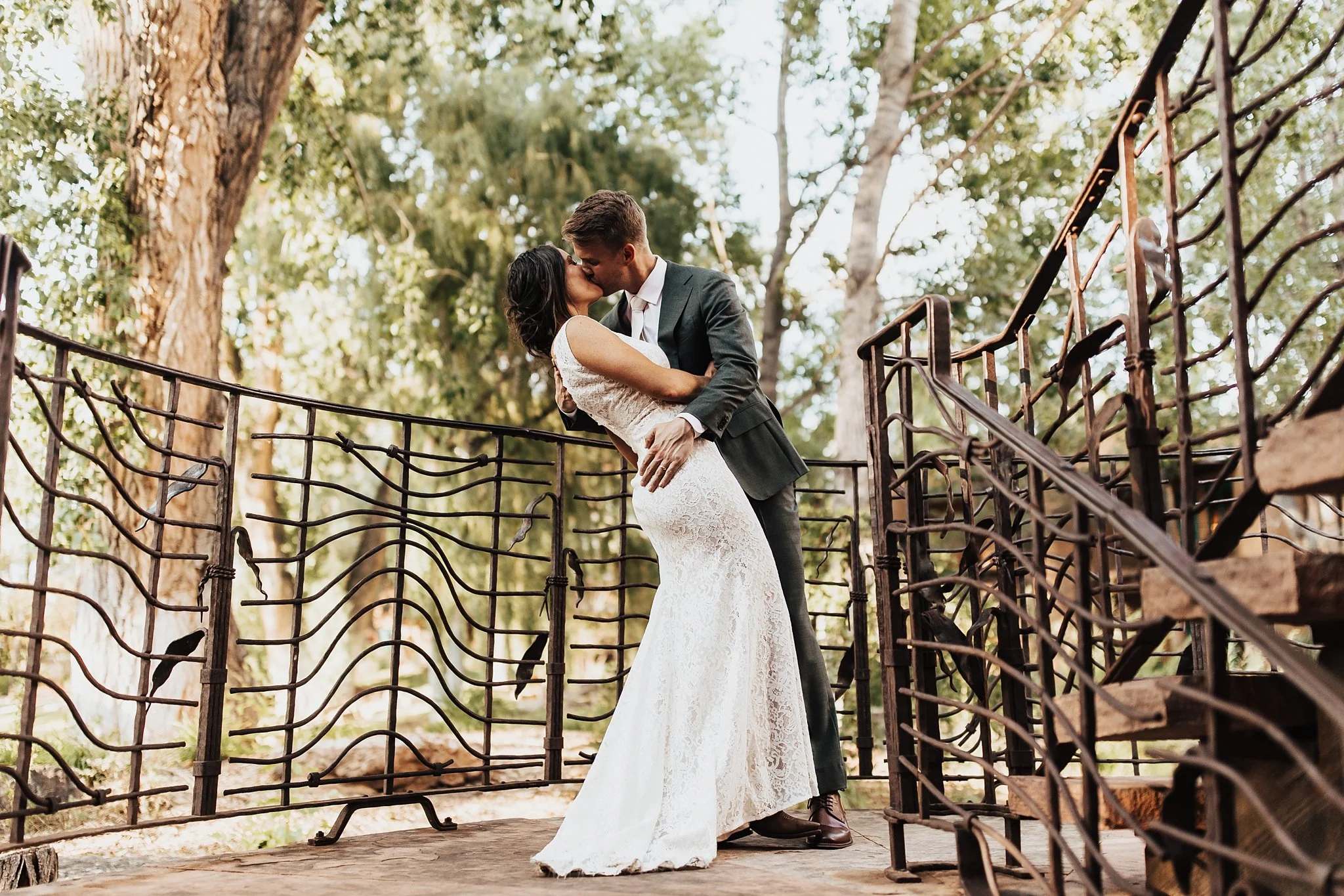 Alicia+lucia+photography+-+taos+wedding+-+el+monte+sagrado+wedding+-+taos+gorge+wedding_0061.jpg