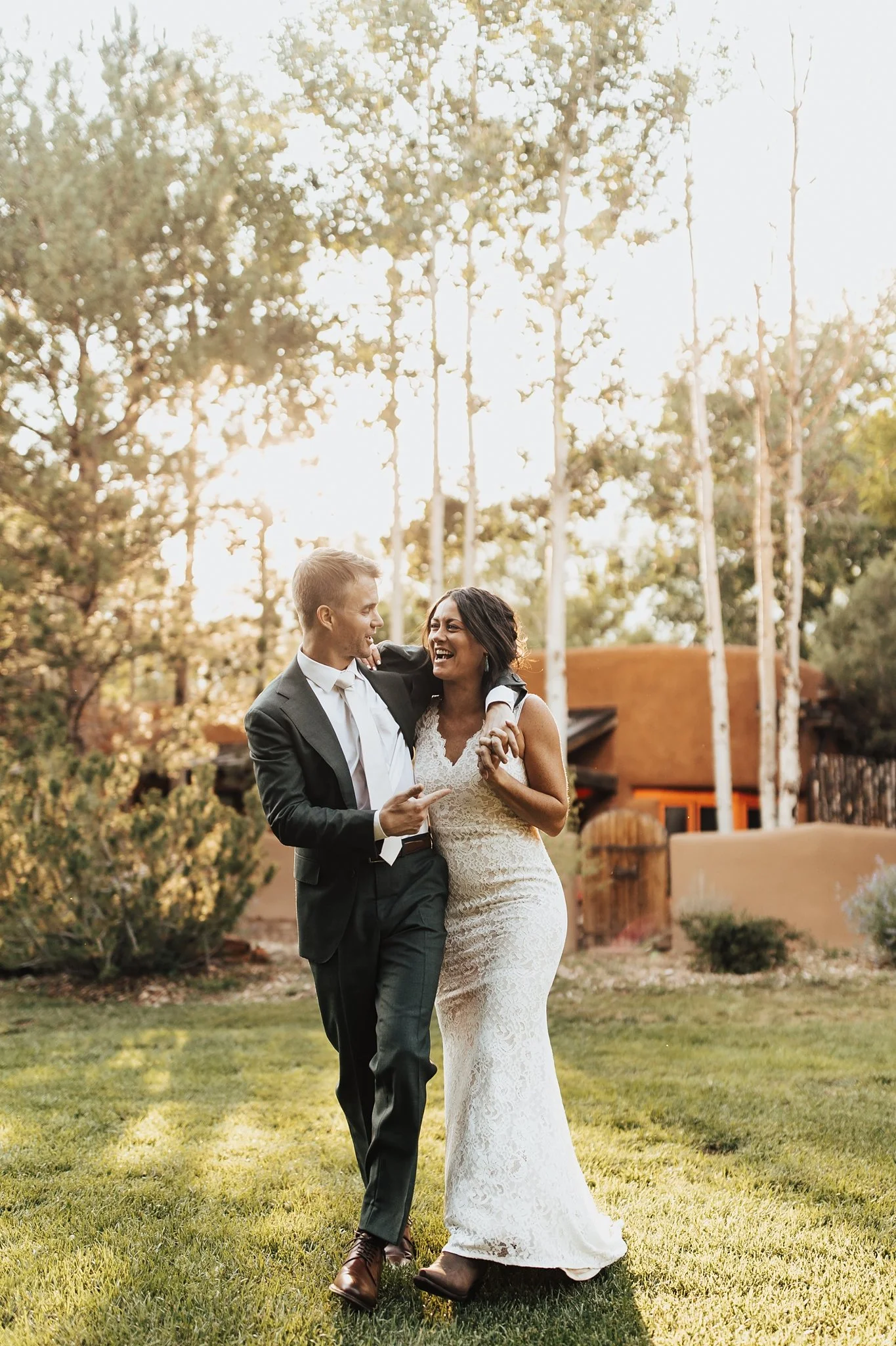 Alicia+lucia+photography+-+taos+wedding+-+el+monte+sagrado+wedding+-+taos+gorge+wedding_0082.jpg