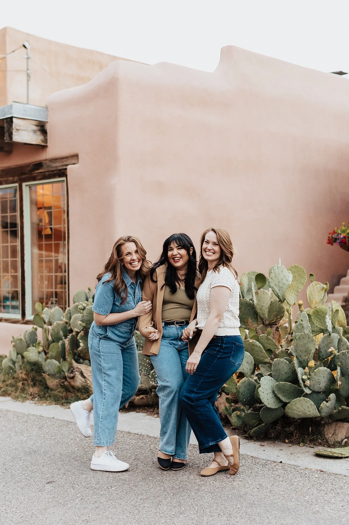 Alicia+lucia+photography+-+portraits+-+old+town+albuquerque+-+albuquerque+portraits_0030.jpg