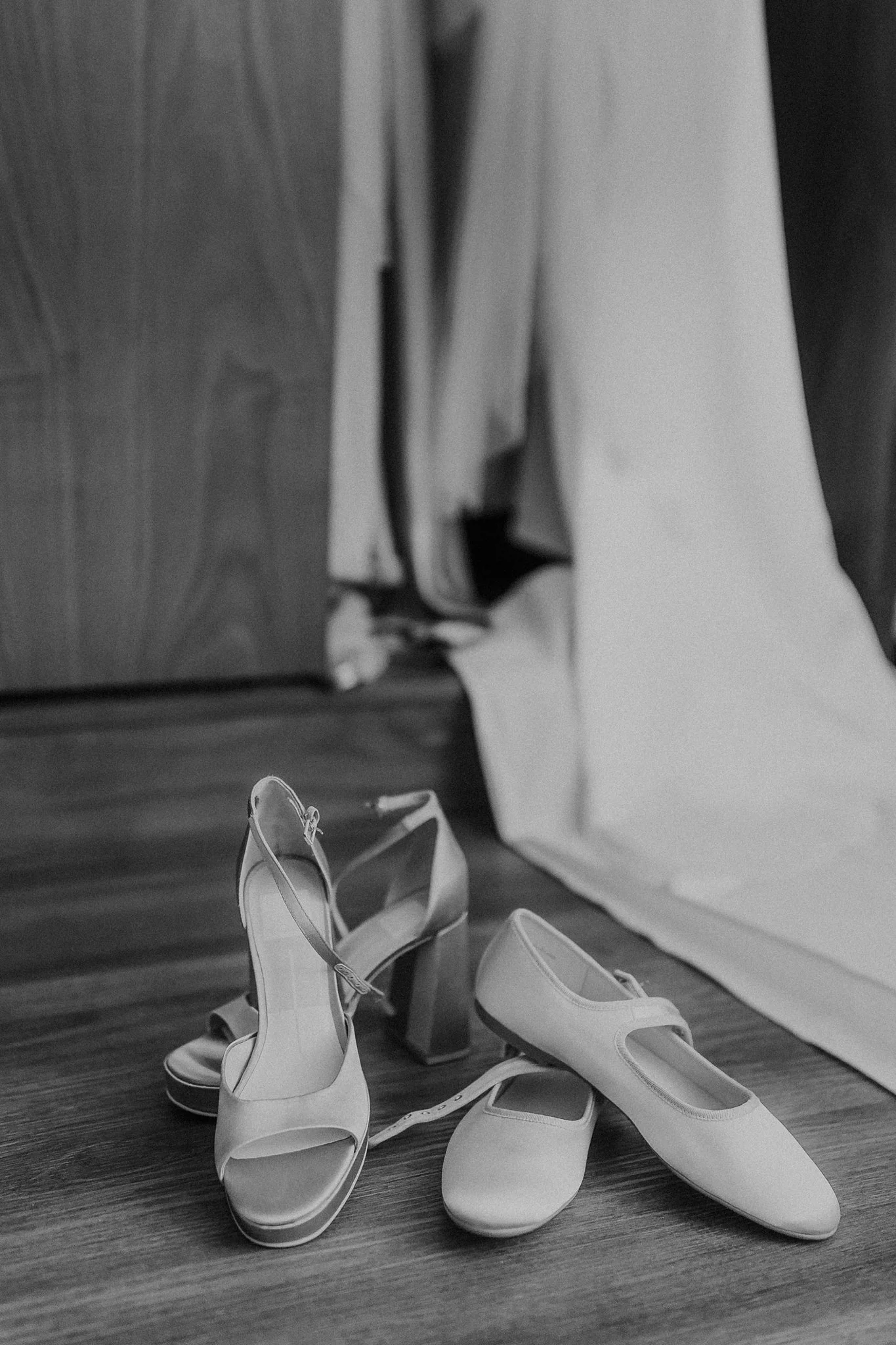 Alicia+lucia+photography+-+hotel+albuquerque+-+old+town+wedding+-+albuquerque+wedding_0008.jpg