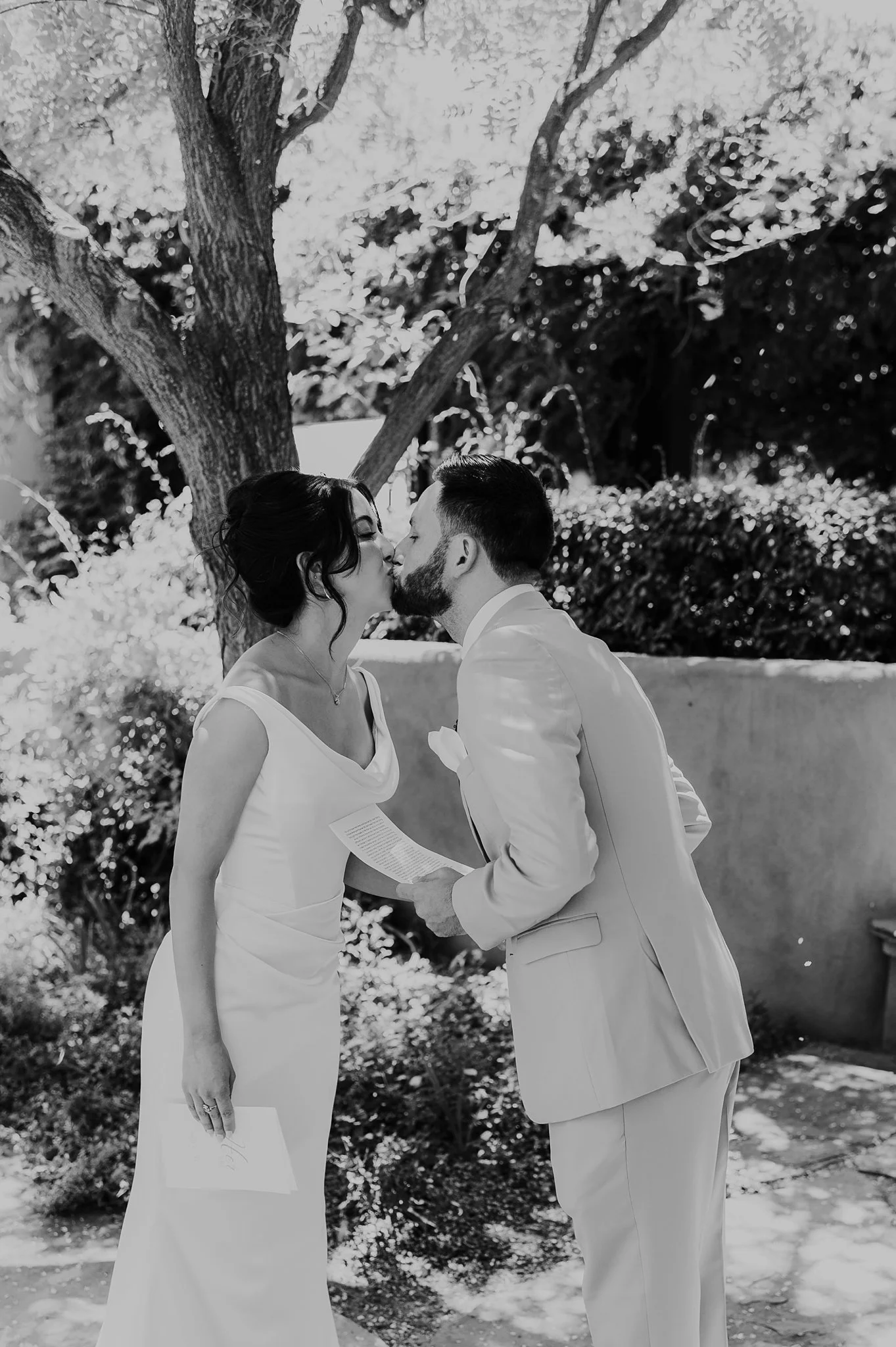Alicia+lucia+photography+-+hotel+albuquerque+-+old+town+wedding+-+albuquerque+wedding_0027.jpg