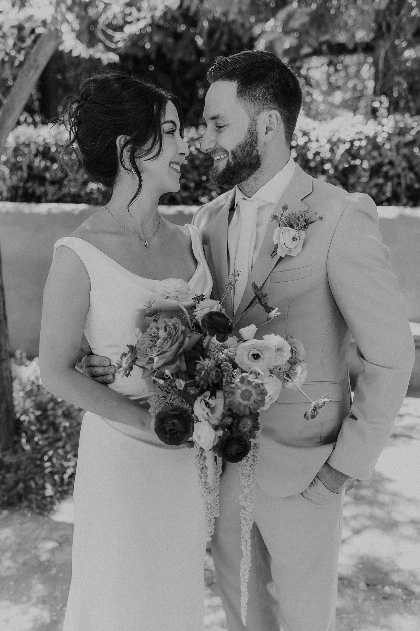 Alicia+lucia+photography+-+hotel+albuquerque+-+old+town+wedding+-+albuquerque+wedding_0031.jpg