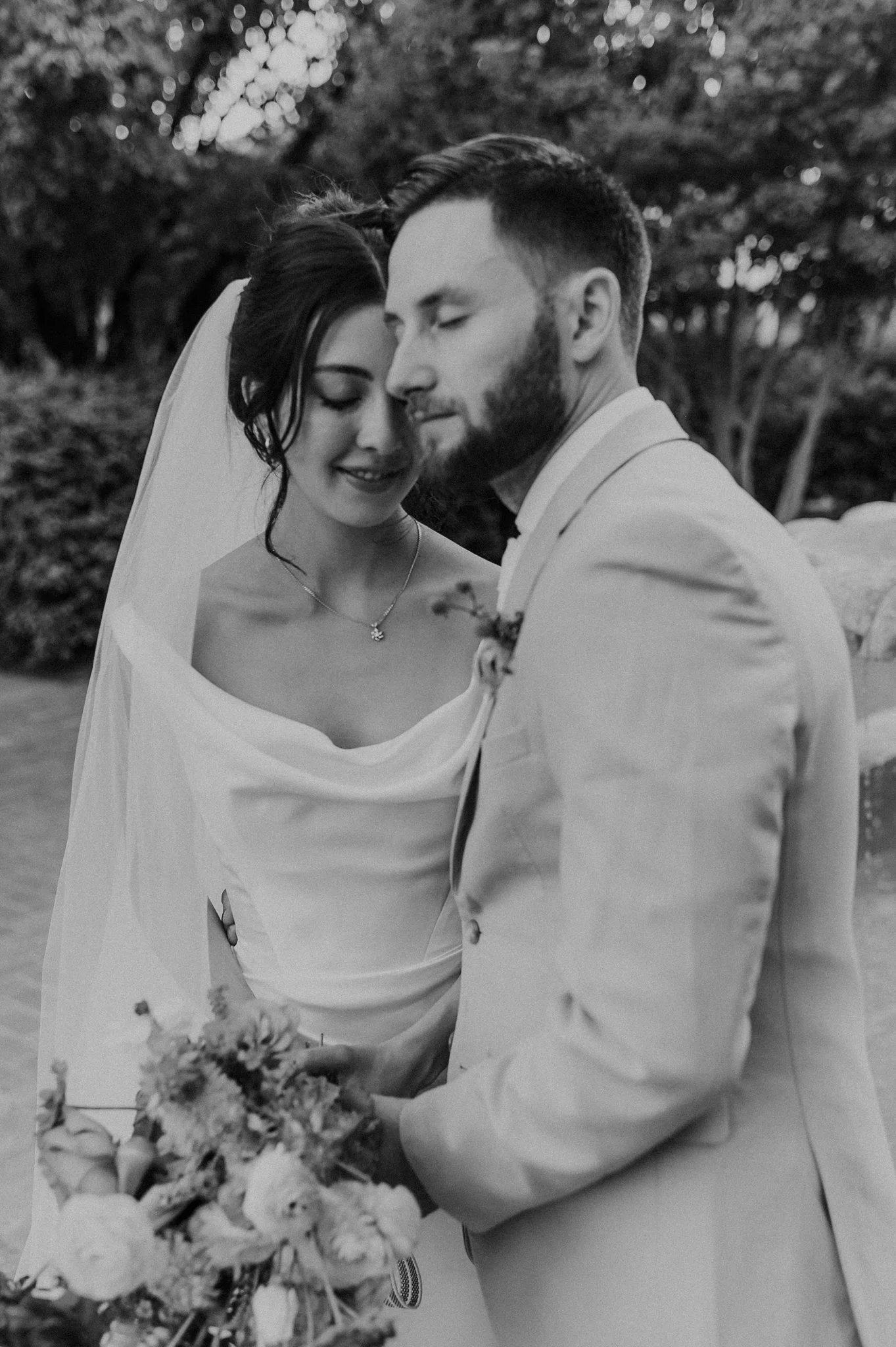 Alicia+lucia+photography+-+hotel+albuquerque+-+old+town+wedding+-+albuquerque+wedding_0091.jpg