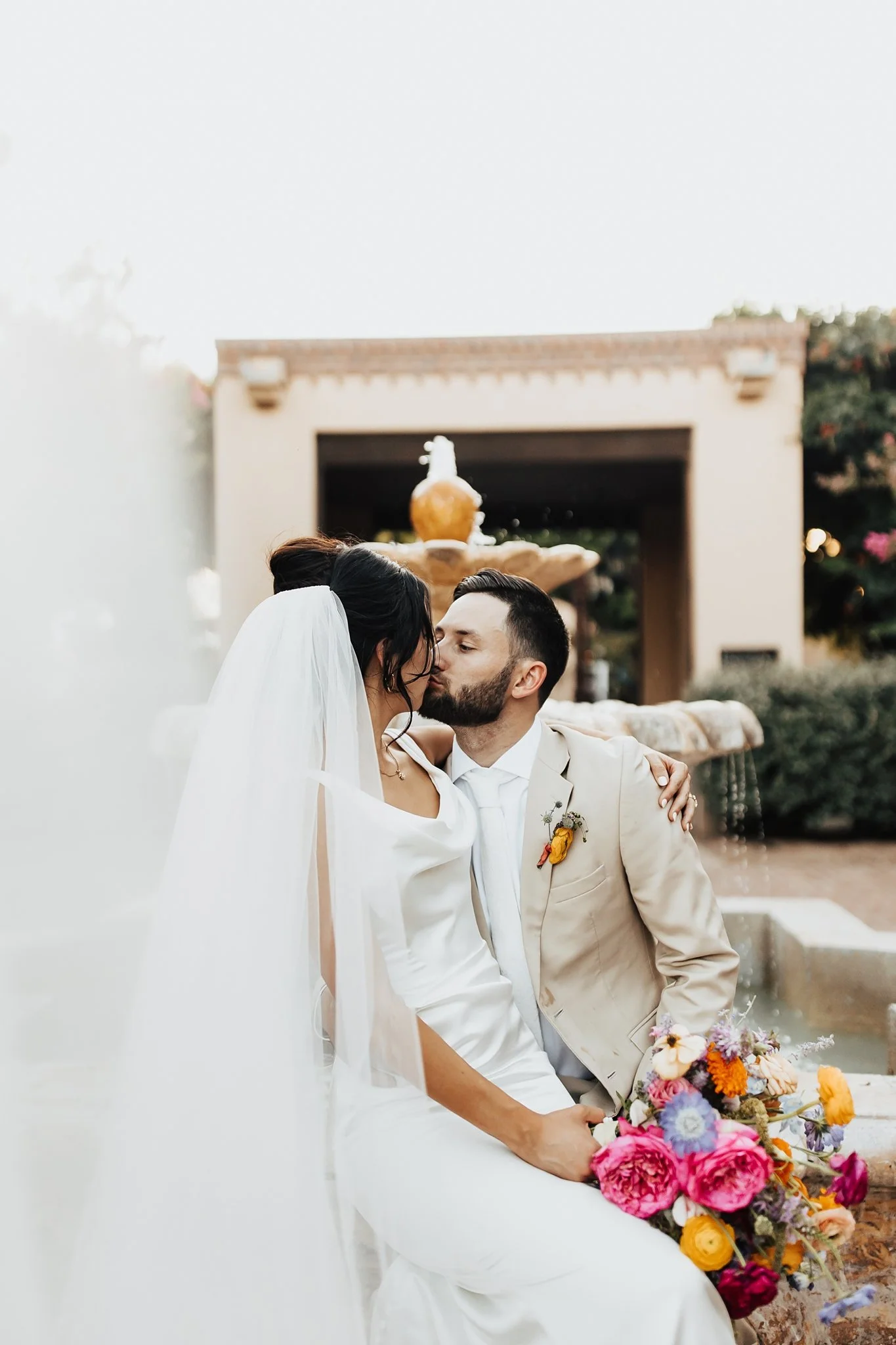 Alicia+lucia+photography+-+hotel+albuquerque+-+old+town+wedding+-+albuquerque+wedding_0096.jpg