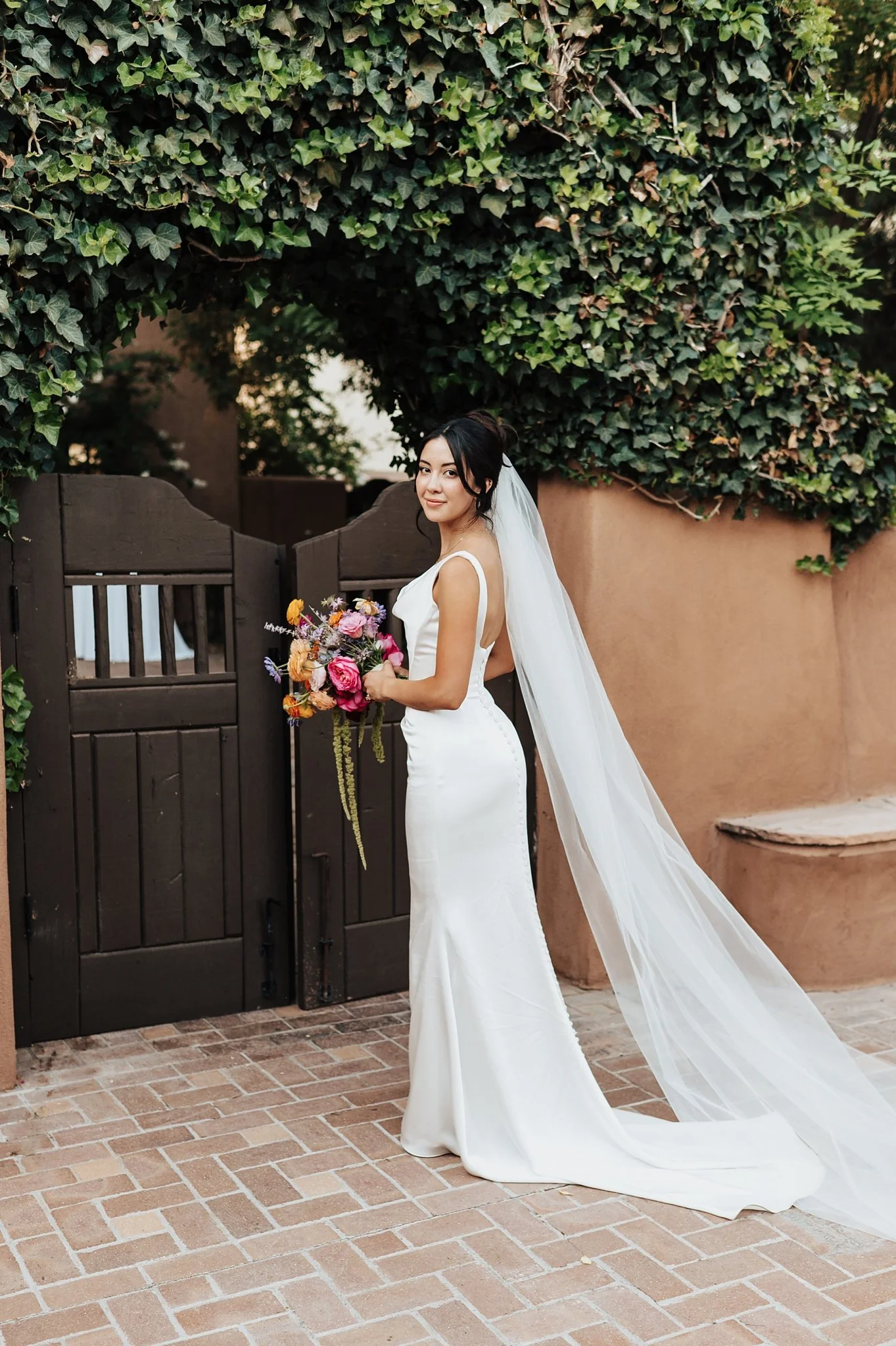 Alicia+lucia+photography+-+hotel+albuquerque+-+old+town+wedding+-+albuquerque+wedding_0103.jpg