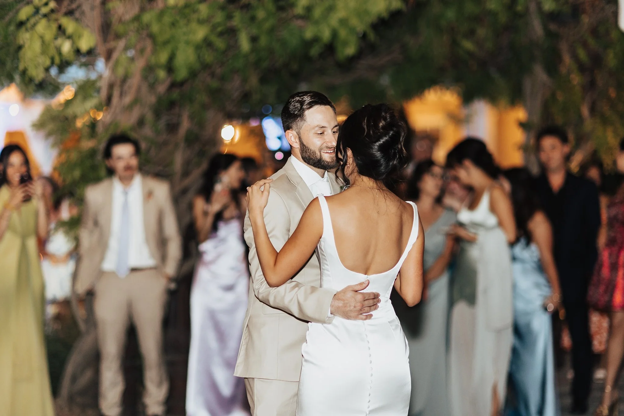 Alicia+lucia+photography+-+hotel+albuquerque+-+old+town+wedding+-+albuquerque+wedding_0140.jpg