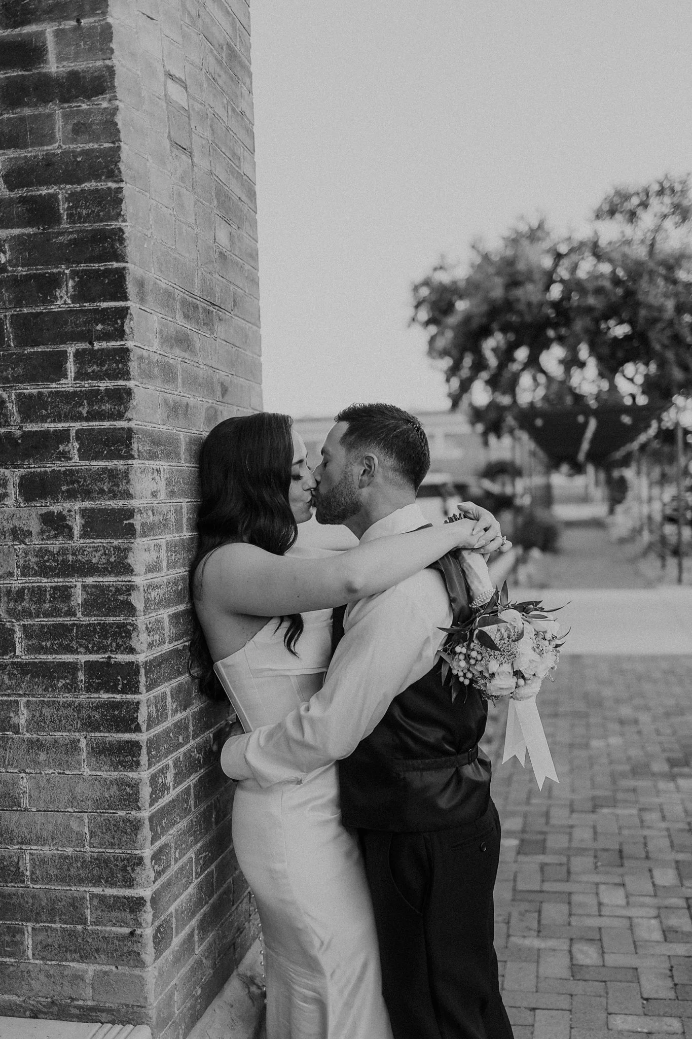 Alicia+lucia+photography+-+las+vegas+wedding+-+hotel+castaneda+wedding+-+destination+wedding_0109.jpg