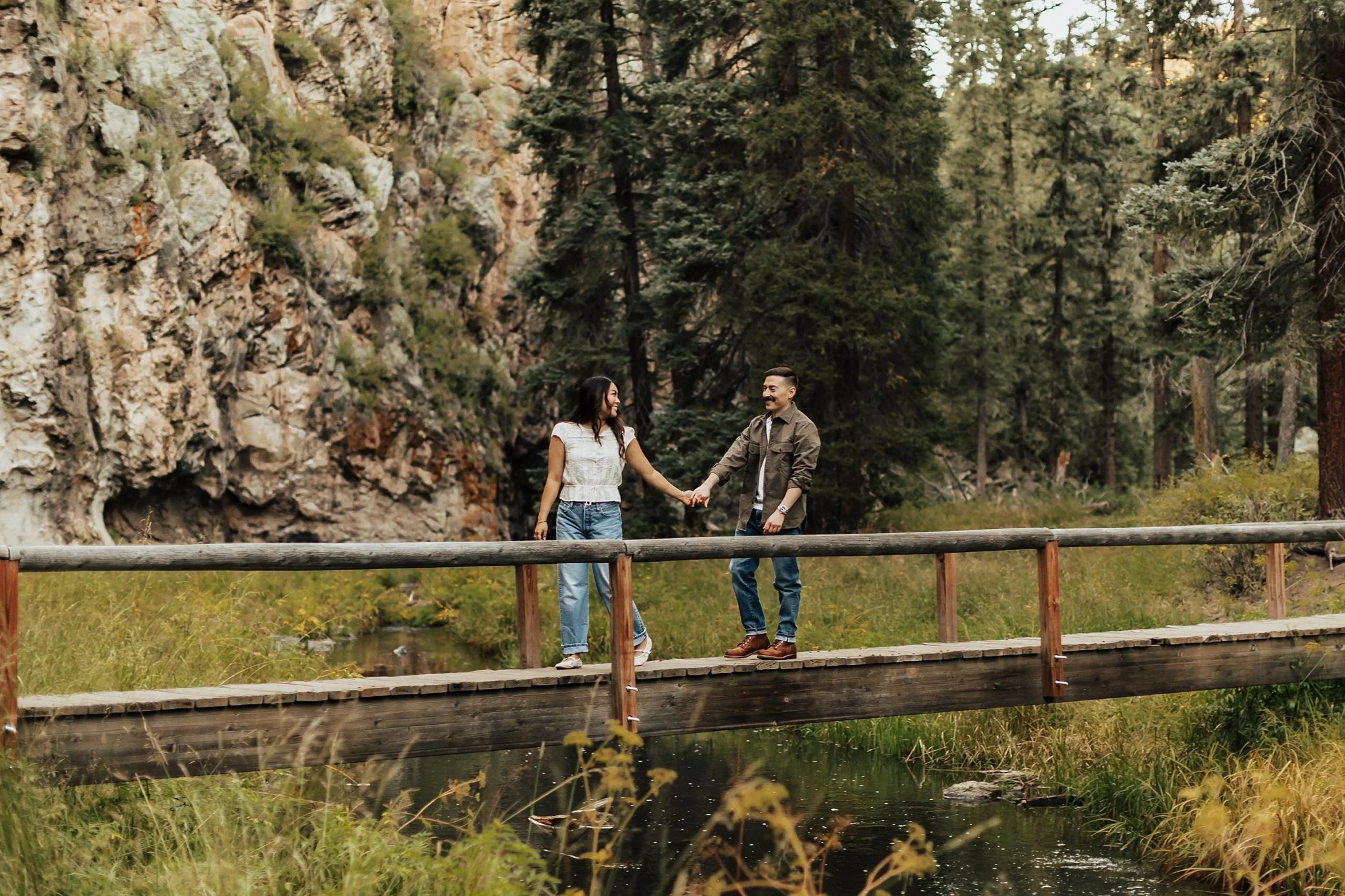 Alicia+lucia+photography+-+jemez+springs+-+jemez+springs+engagement+-+destination+engagement_0033.jpg
