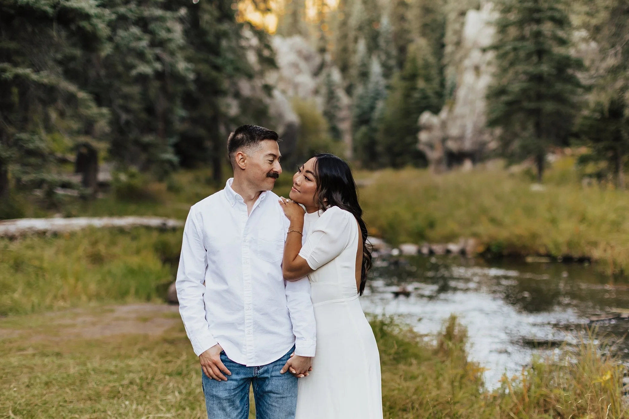 Alicia+lucia+photography+-+jemez+springs+-+jemez+springs+engagement+-+destination+engagement_0001.jpg