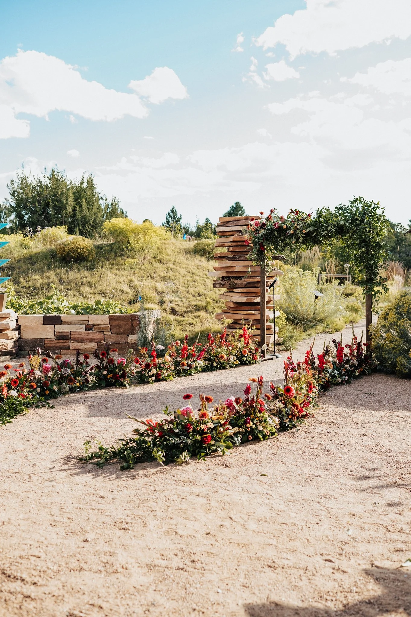 Alicia+lucia+photography+-+santa+fe+botanical+garden+-+santa+fe+botanic+garden+-+destination+wedding_0008.jpg