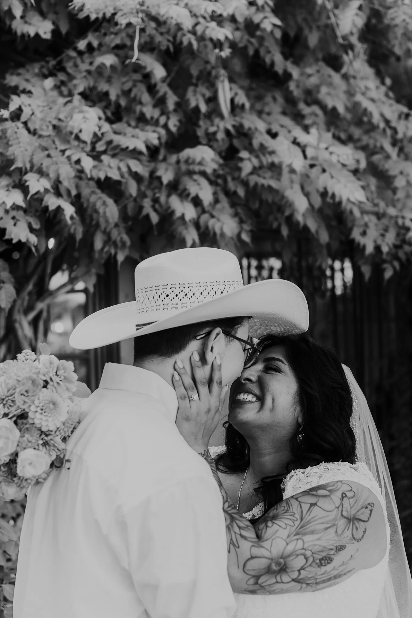 Alicia+lucia+photography+-+corrales+wedding+-+casa+perea+-+casa+perea+wedding+-+lgbtq+wedding_0067.jpg