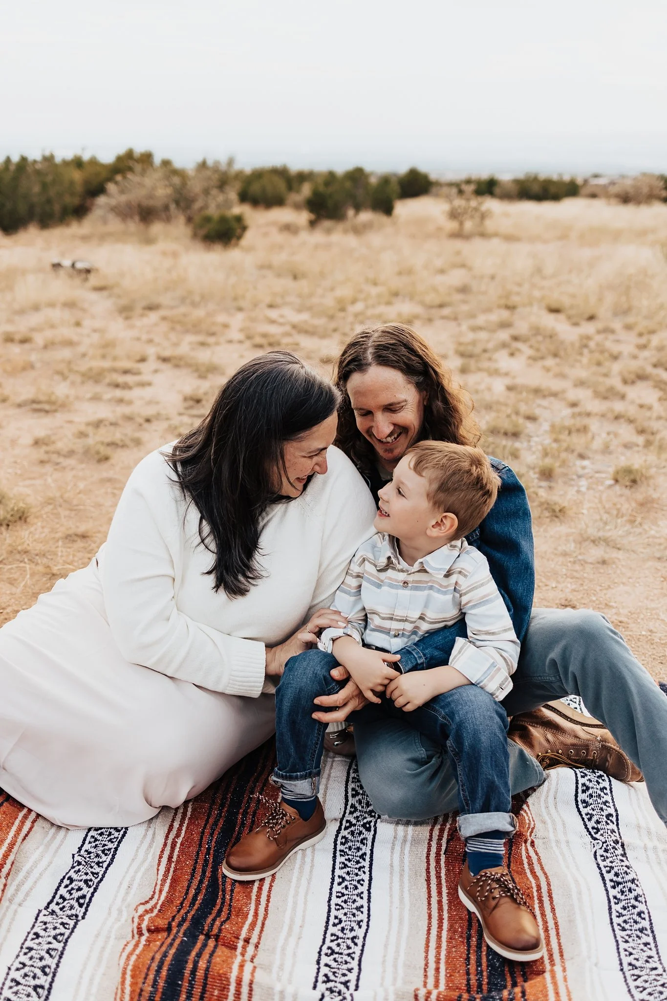 Alicia+lucia+photography+-+family+portraits+-+desert+portraits+-+mountain+portraits_0036.jpg