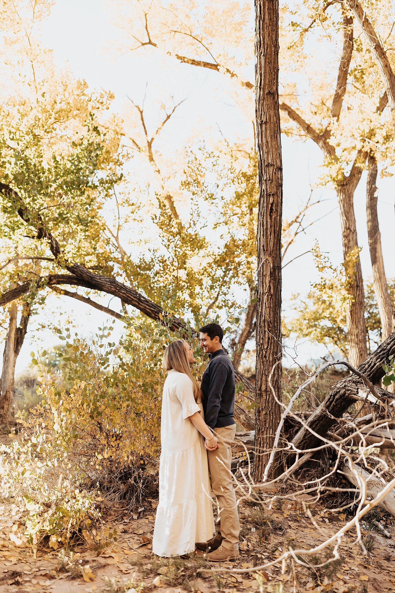 Alicia+lucia+photography+-+engagement+-+ghost+ranch+engagement+-+ghost+ranch+wedding+-+santa+fe+engagement_0026.jpg