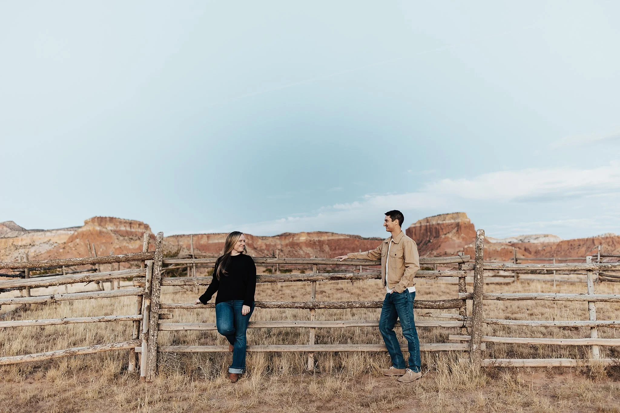Alicia+lucia+photography+-+engagement+-+ghost+ranch+engagement+-+ghost+ranch+wedding+-+santa+fe+engagement_0076.jpg