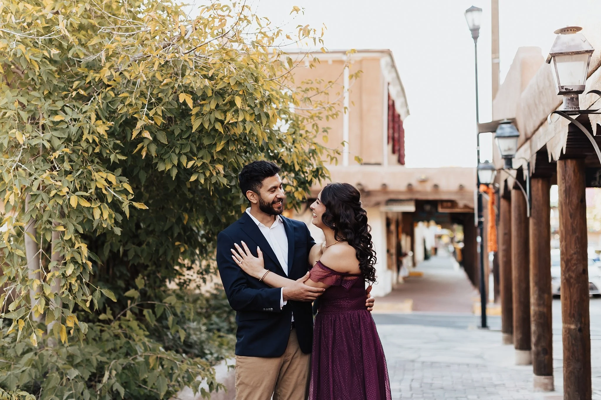 Alicia+lucia+photography+-+southwest+engagement+-+old+town+albuquerque+-+old+town+albuquerque+engagement+-+santa+fe+wedding_0007.jpg