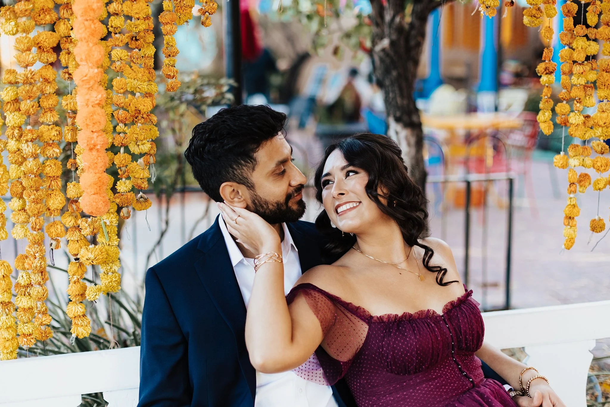 Alicia+lucia+photography+-+southwest+engagement+-+old+town+albuquerque+-+old+town+albuquerque+engagement+-+santa+fe+wedding_0022.jpg