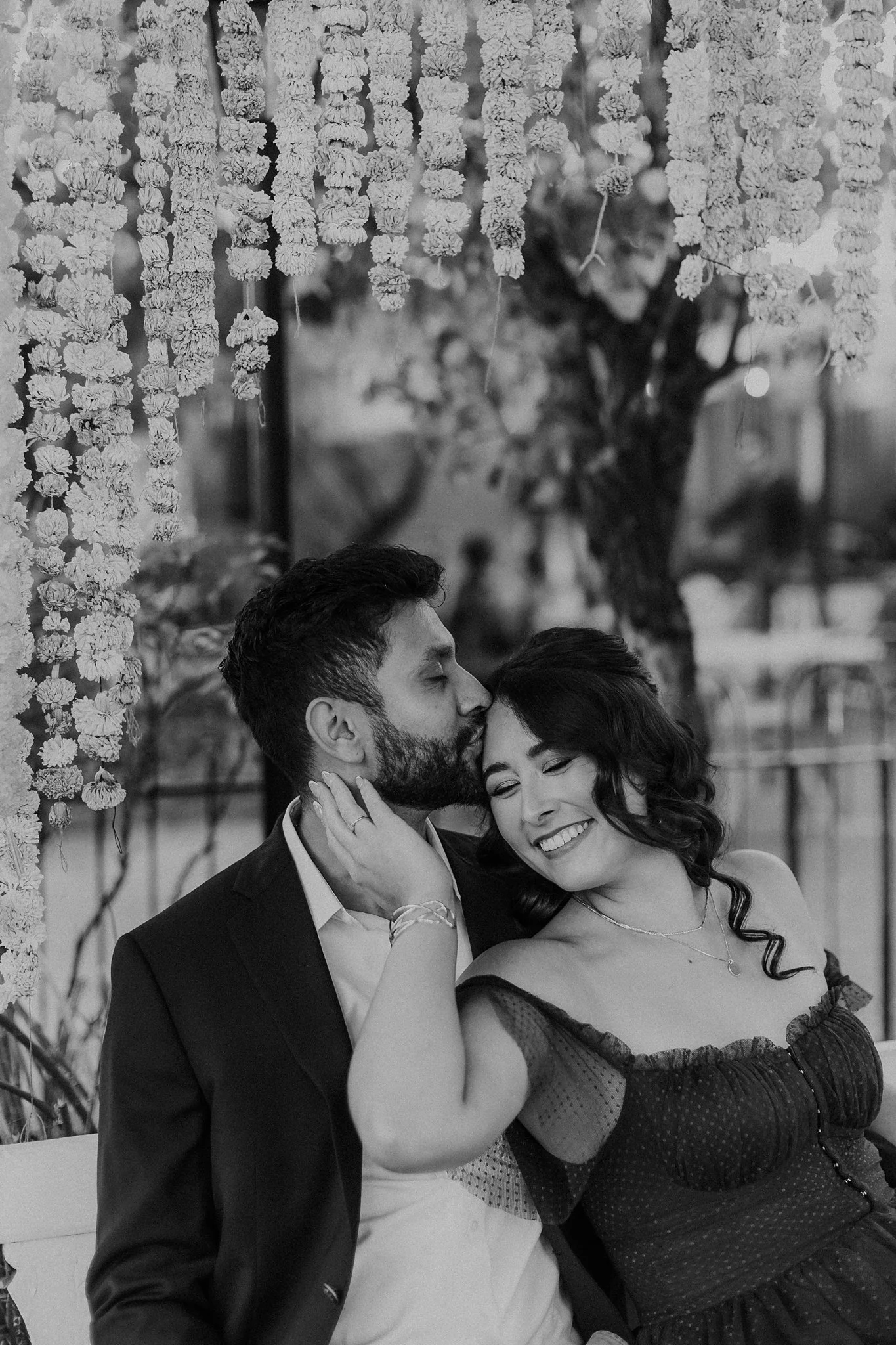 Alicia+lucia+photography+-+southwest+engagement+-+old+town+albuquerque+-+old+town+albuquerque+engagement+-+santa+fe+wedding_0026.jpg