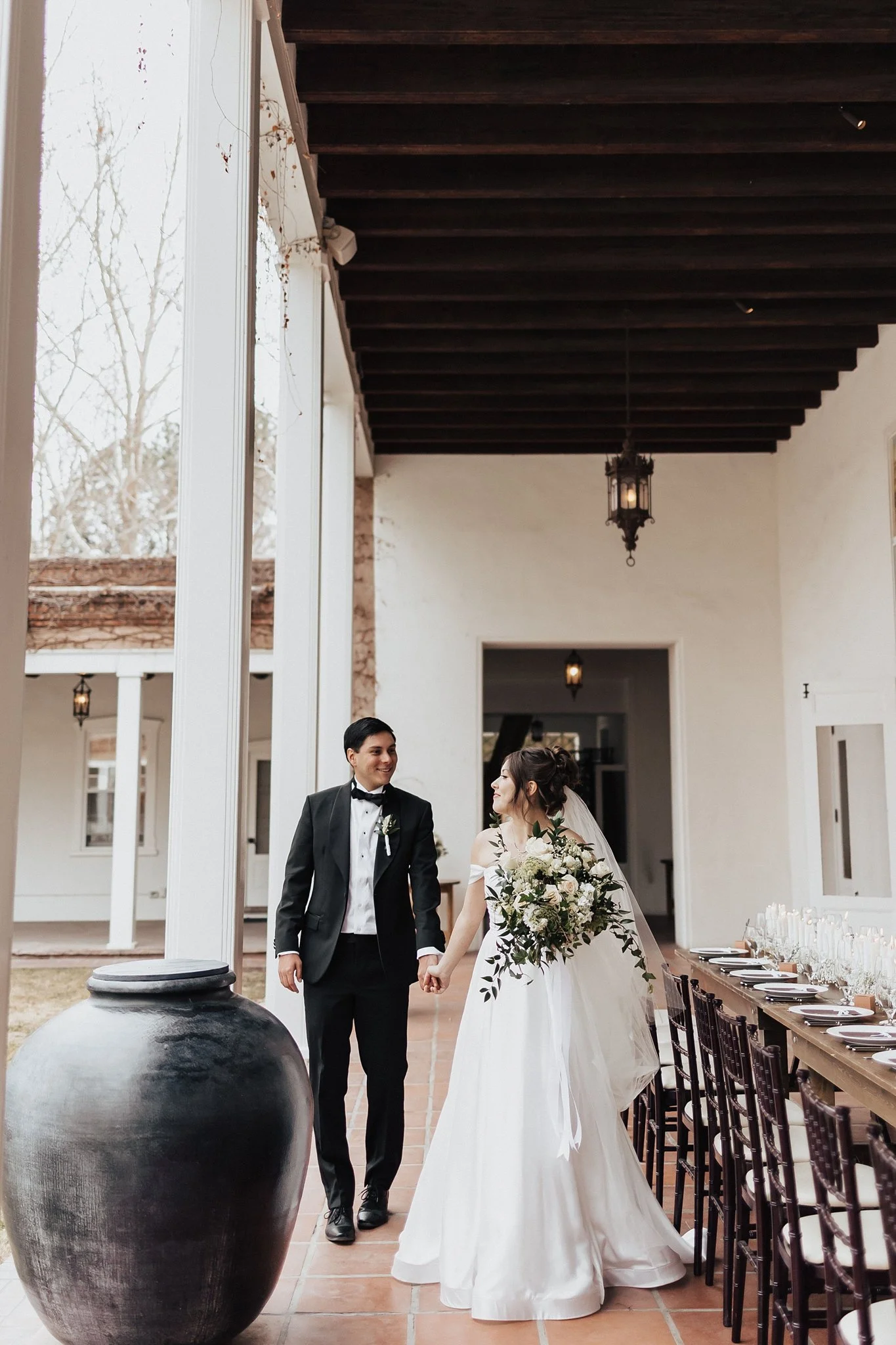 Alicia+lucia+photography+-+destination+wedding+-+destination+wedding+photography+-+los+poblanos+wedding_0040.jpg