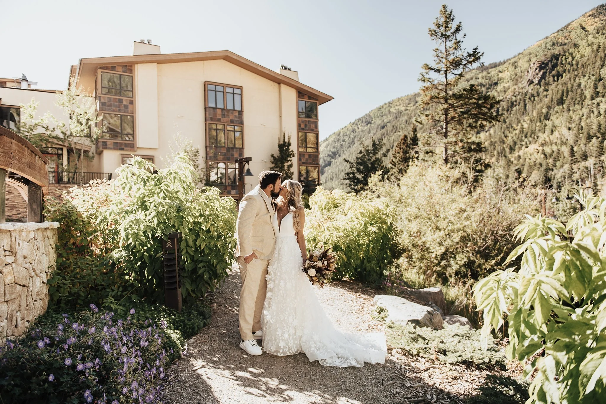 Alicia+lucia+photography+-+taos+wedding+-+taos+ski+valley+-+ski+resort+wedding_0082.jpg
