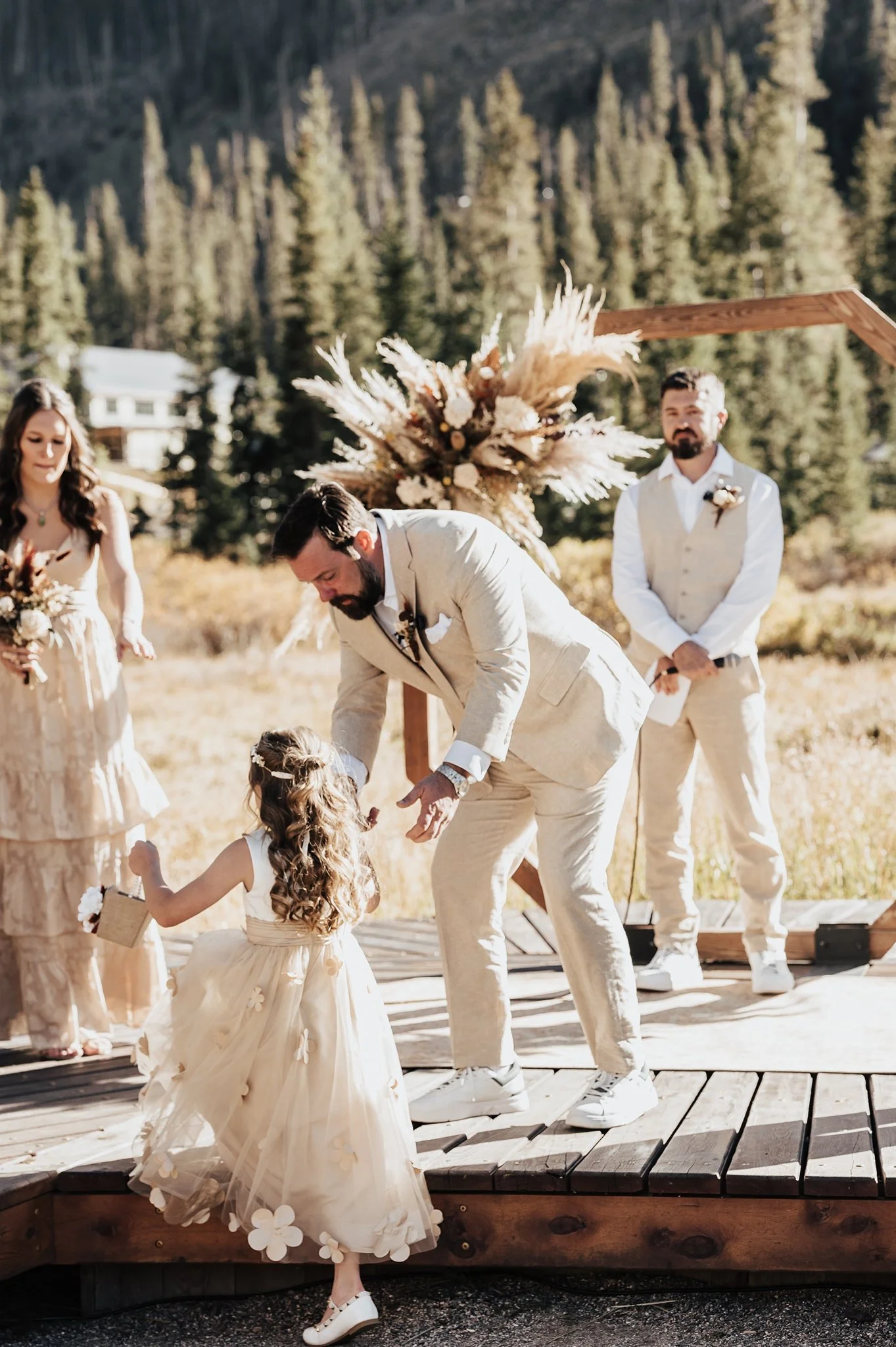 Alicia+lucia+photography+-+taos+wedding+-+taos+ski+valley+-+ski+resort+wedding_0096.jpg