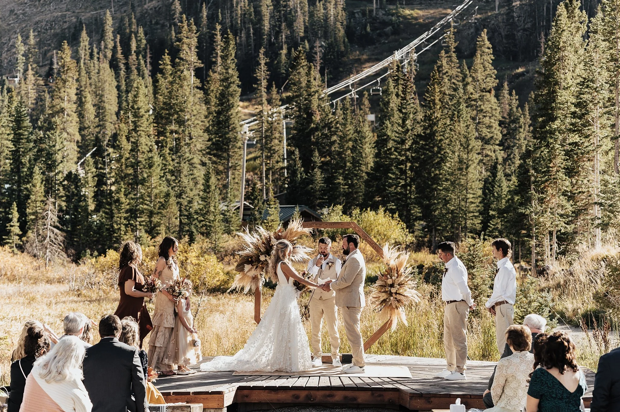 Alicia+lucia+photography+-+taos+wedding+-+taos+ski+valley+-+ski+resort+wedding_0101.jpg