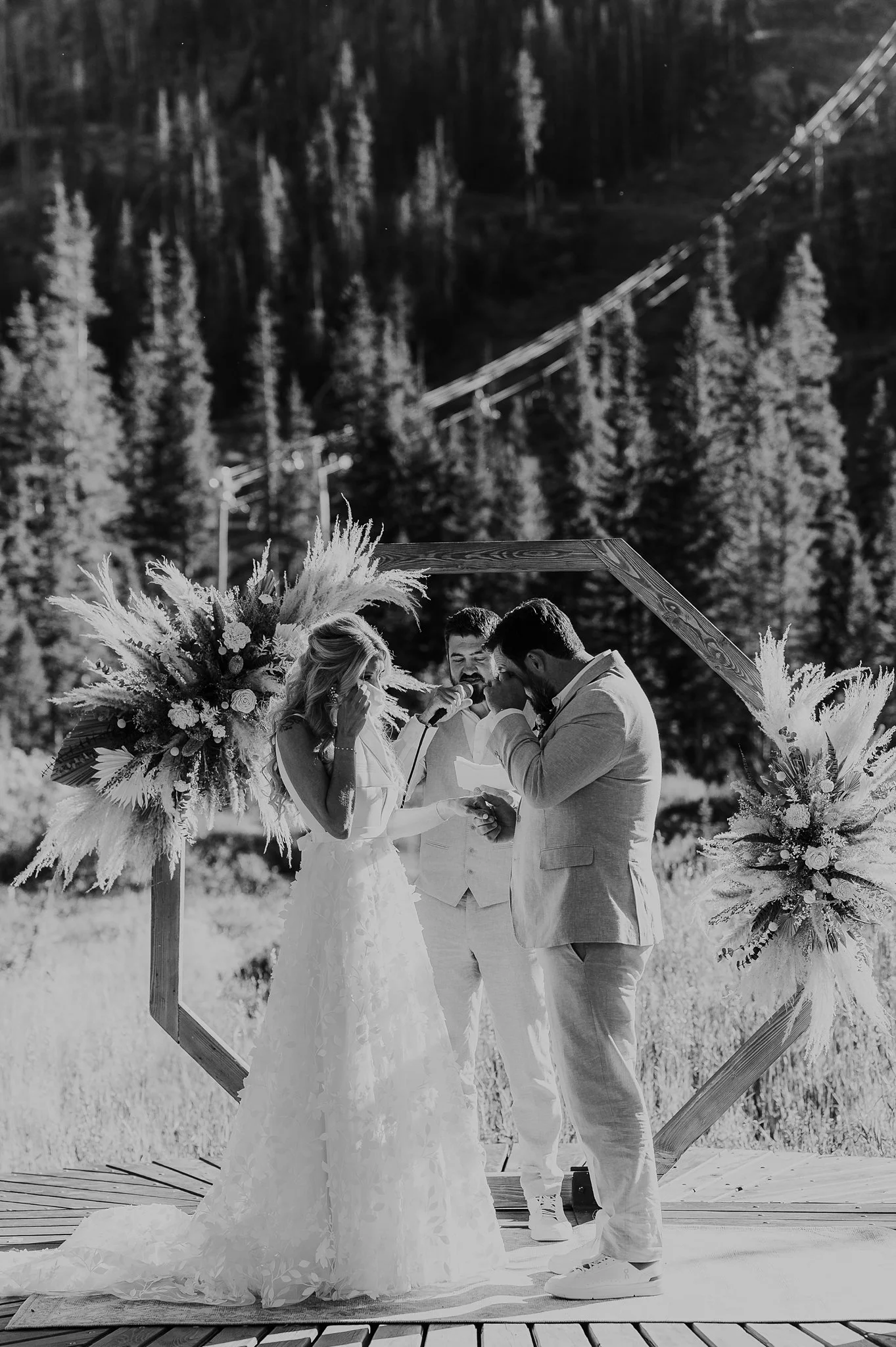 Alicia+lucia+photography+-+taos+wedding+-+taos+ski+valley+-+ski+resort+wedding_0112.jpg