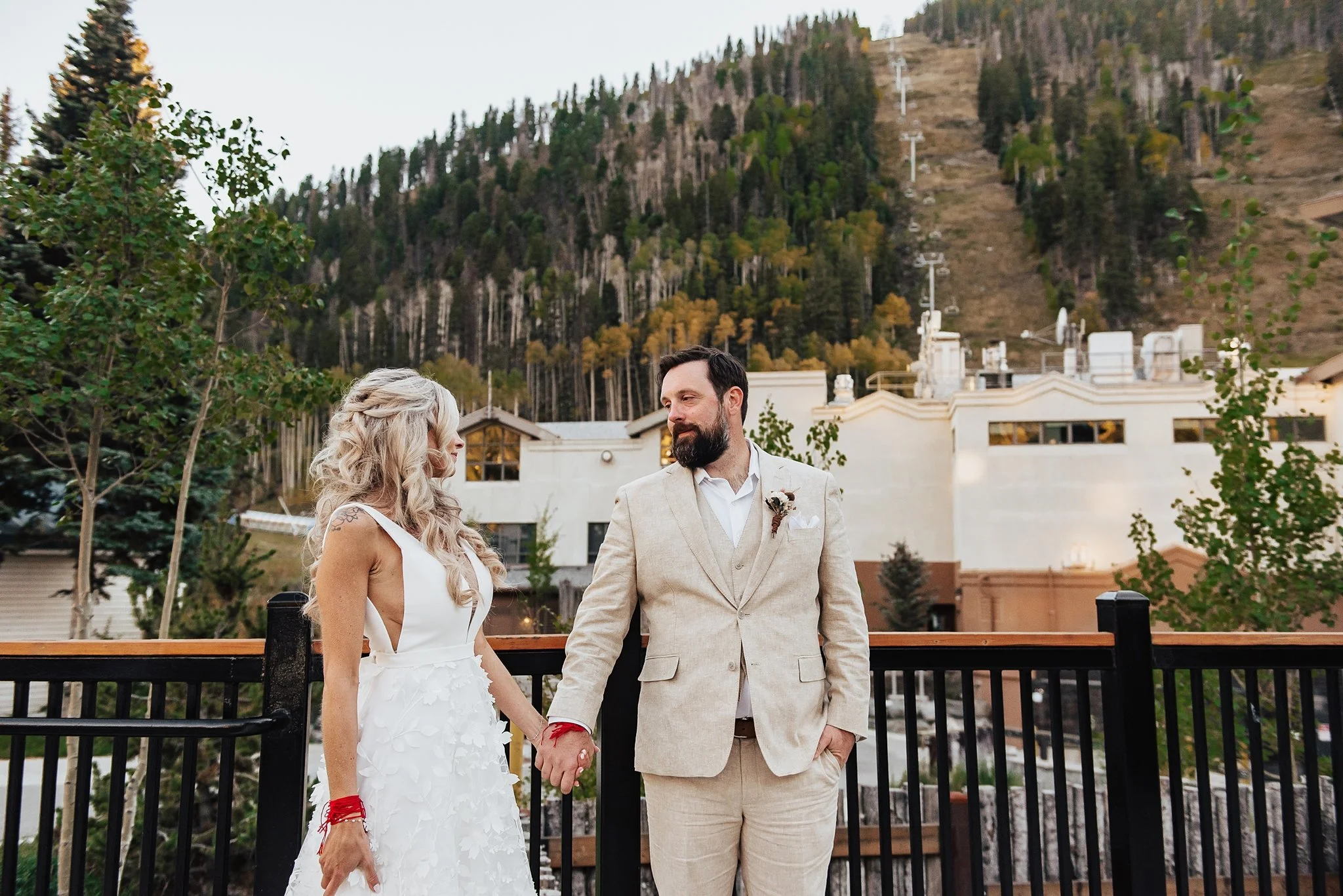 Alicia+lucia+photography+-+taos+wedding+-+taos+ski+valley+-+ski+resort+wedding_0170.jpg