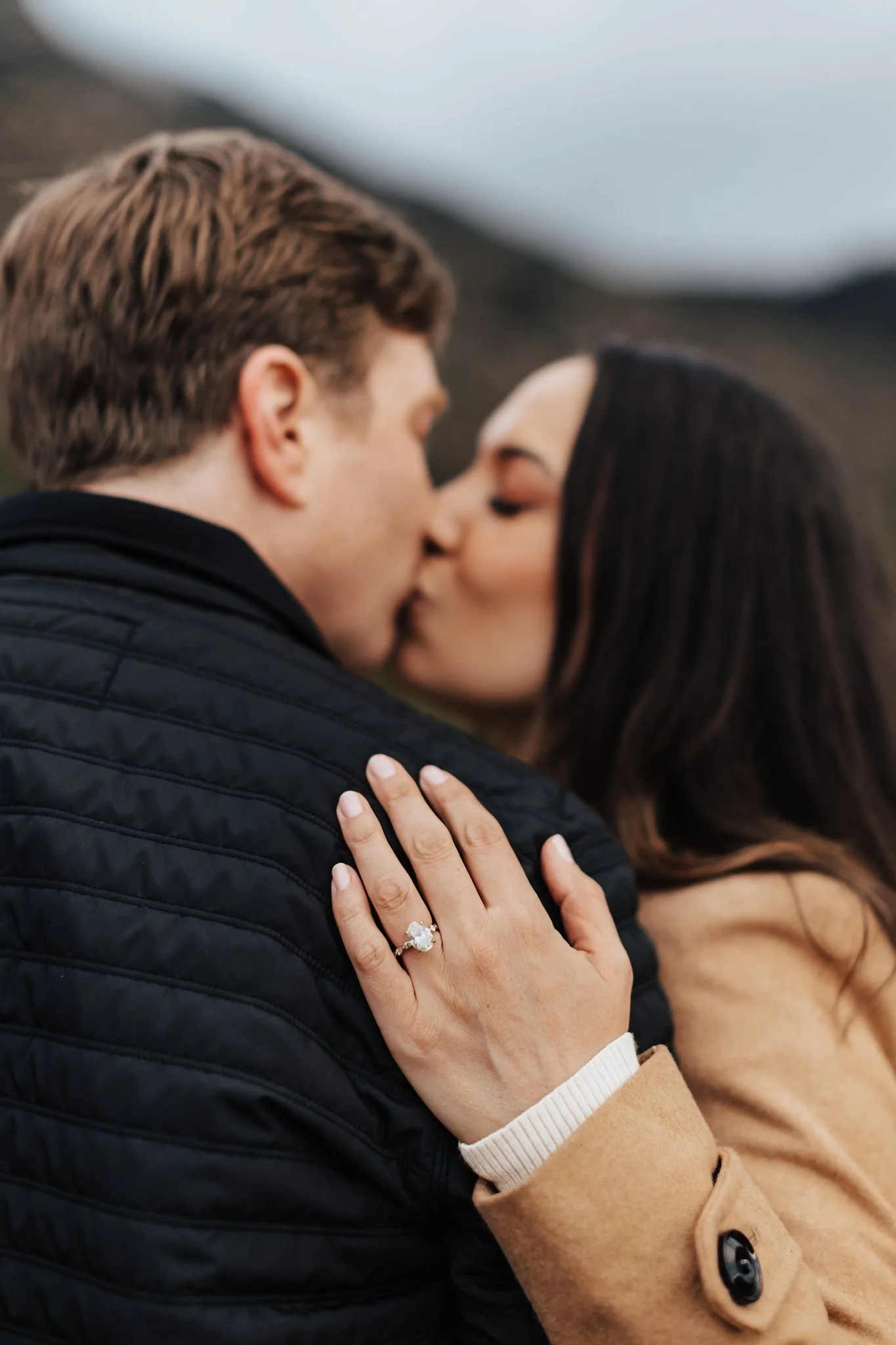 Alicia+lucia+photography+-+desert+engagement+-+mountain+engagement+-+southwest+engagement_0037.jpg