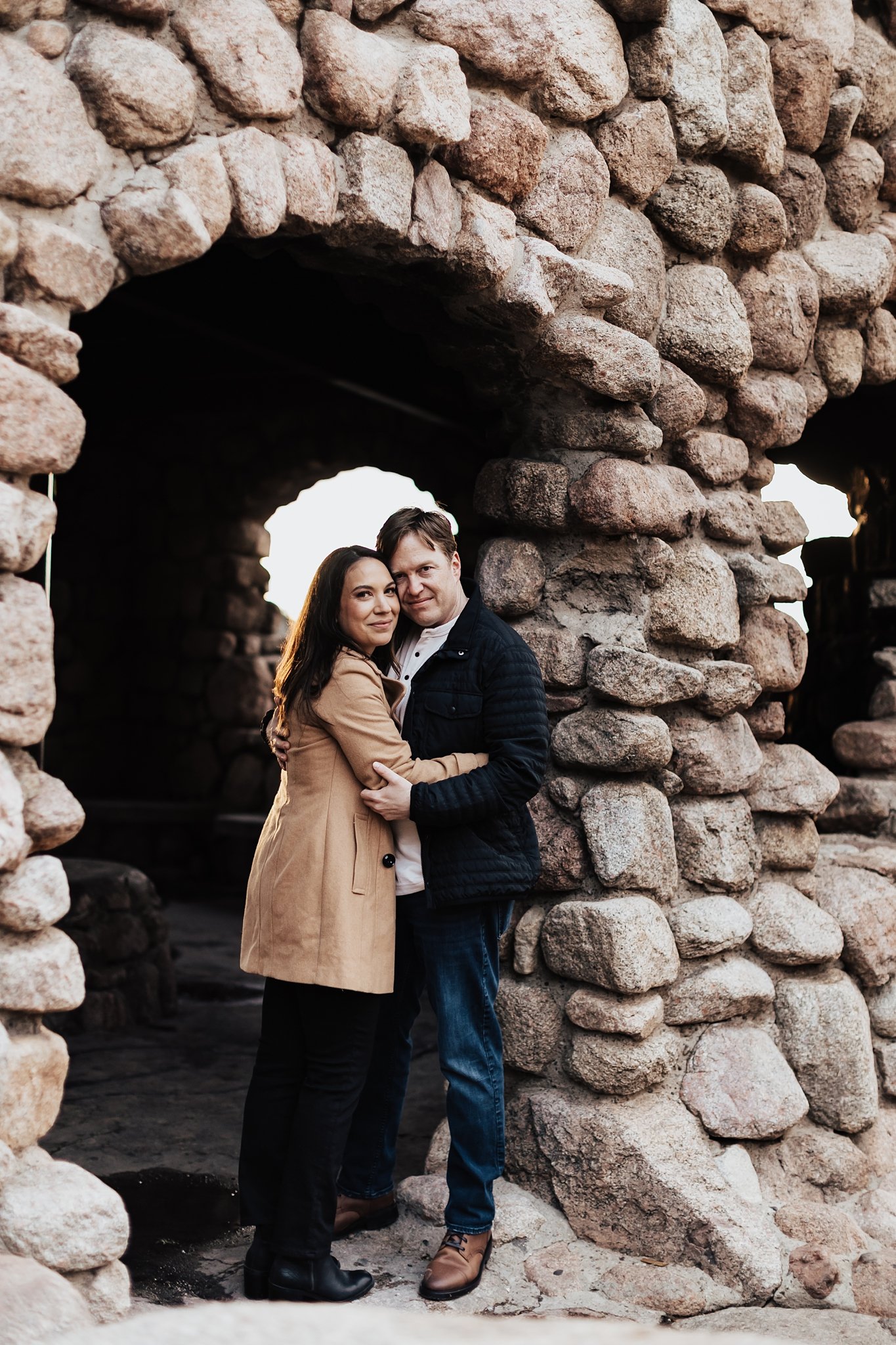 Alicia+lucia+photography+-+desert+engagement+-+mountain+engagement+-+southwest+engagement_0049.jpg