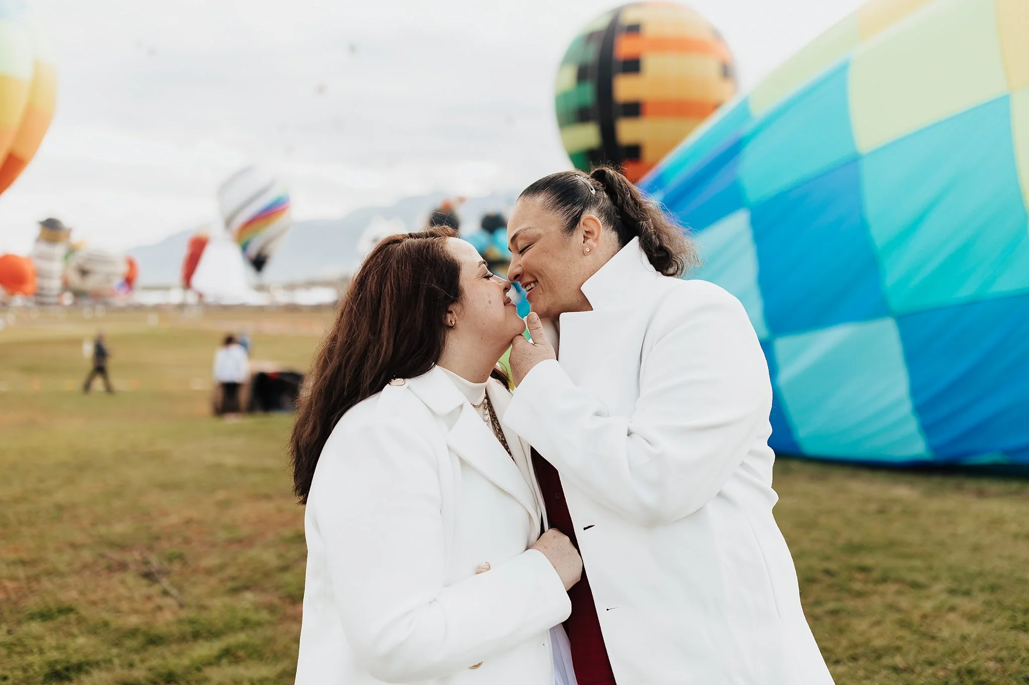 Alicia+lucia+photography+-+balloon+fiesta+-+balloon+fiesta+wedding+-+balloon+fiesta+elopement_0024.jpg