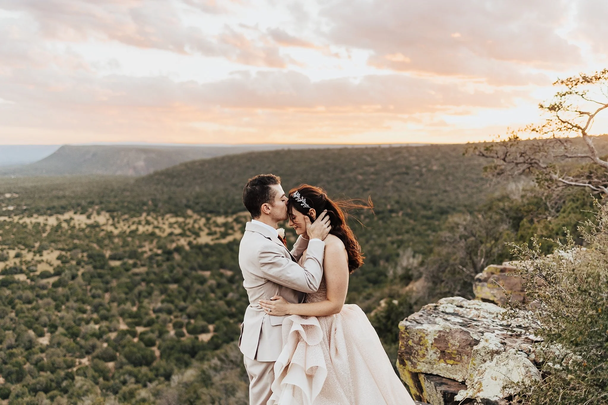Alicia+lucia+photography+-+blame+her+ranch+-+blame+her+ranch+wedding+-+southwest+wedding_0001.jpg