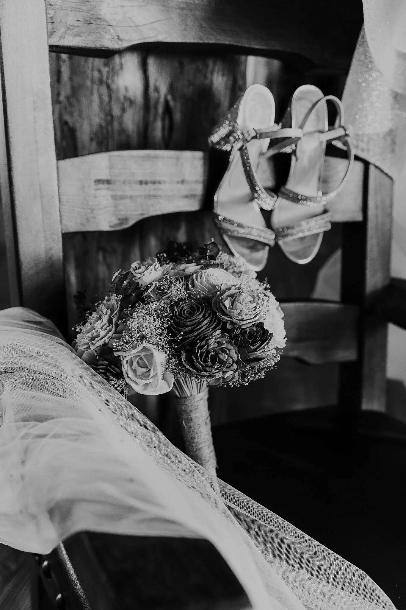 Alicia+lucia+photography+-+blame+her+ranch+-+blame+her+ranch+wedding+-+southwest+wedding_0008.jpg