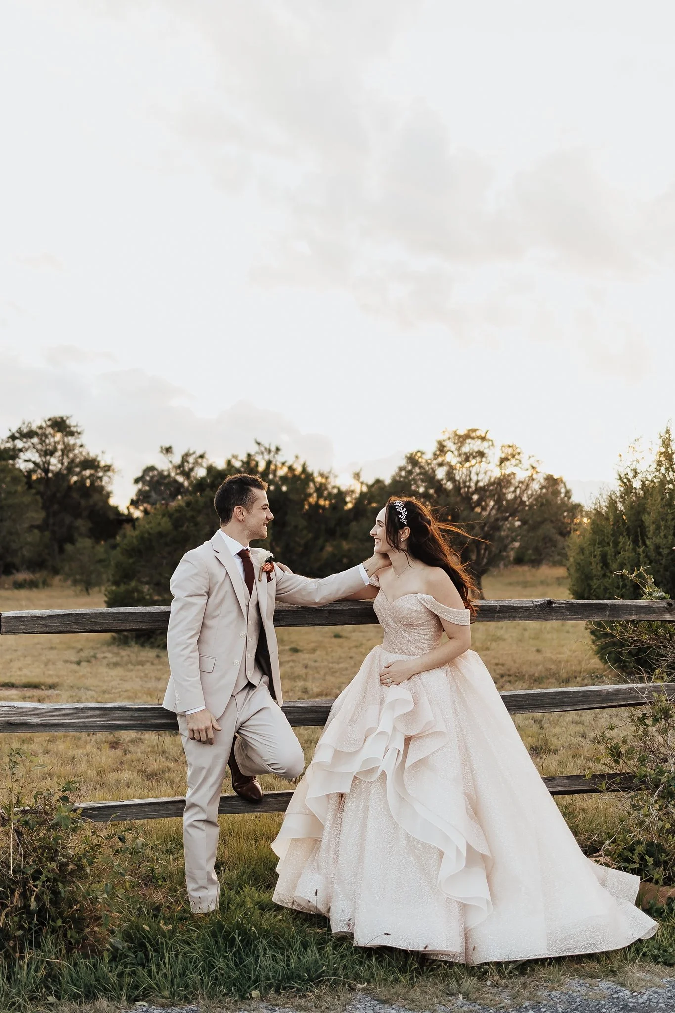 Alicia+lucia+photography+-+blame+her+ranch+-+blame+her+ranch+wedding+-+southwest+wedding_0089.jpg