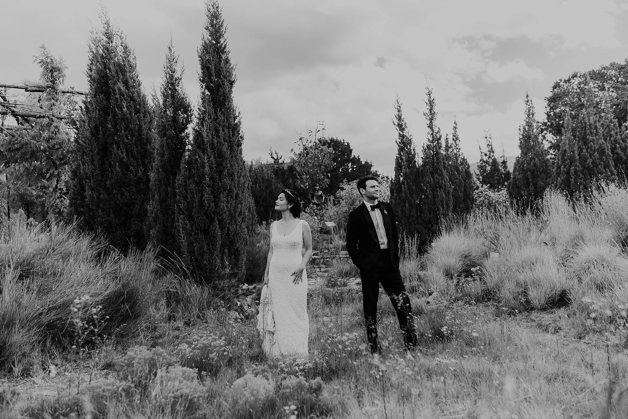 Alicia+lucia+photography+-+destination+wedding+-+botanical+garden+wedding+-+santa+fe+botanical+garden+-+santa+fe+plaza_0080.jpg