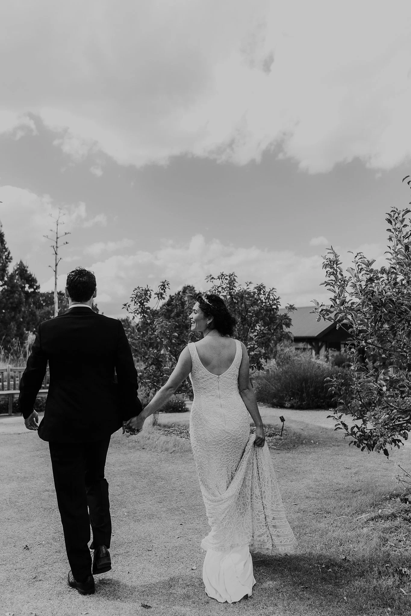 Alicia+lucia+photography+-+destination+wedding+-+botanical+garden+wedding+-+santa+fe+botanical+garden+-+santa+fe+plaza_0085.jpg