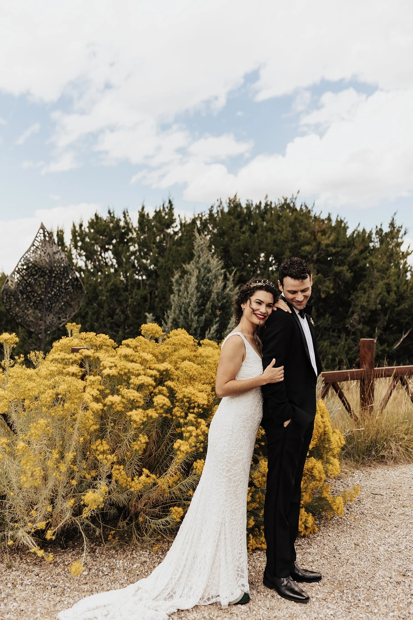 Alicia+lucia+photography+-+destination+wedding+-+botanical+garden+wedding+-+santa+fe+botanical+garden+-+santa+fe+plaza_0092.jpg