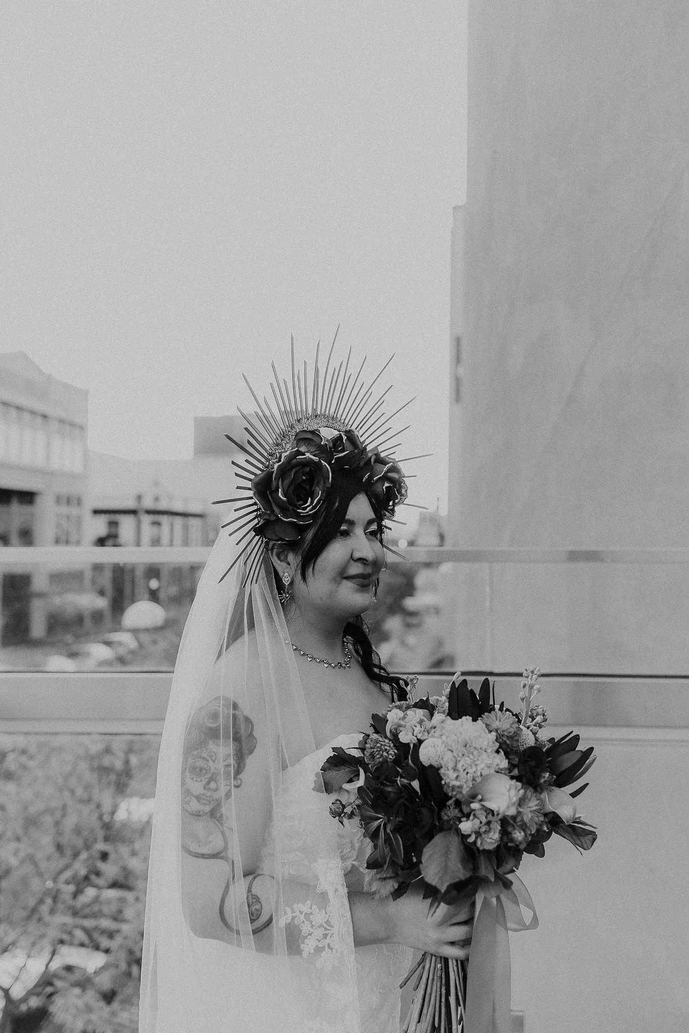 Alicia+lucia+photography+-+destination+wedding+-+dia+de+los+muertos+-+albuquerque+wedding_0057.jpg