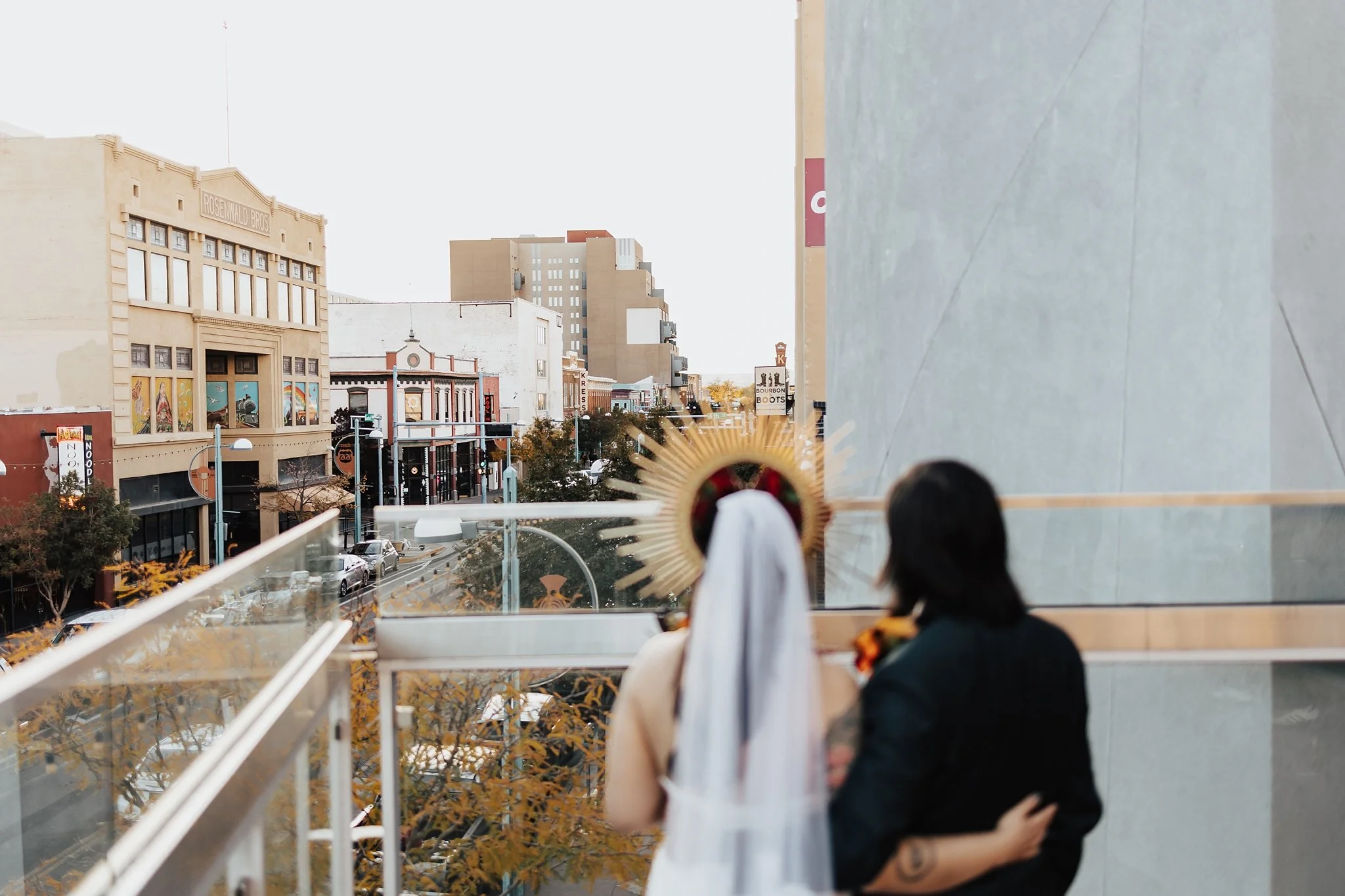Alicia+lucia+photography+-+destination+wedding+-+dia+de+los+muertos+-+albuquerque+wedding_0075.jpg