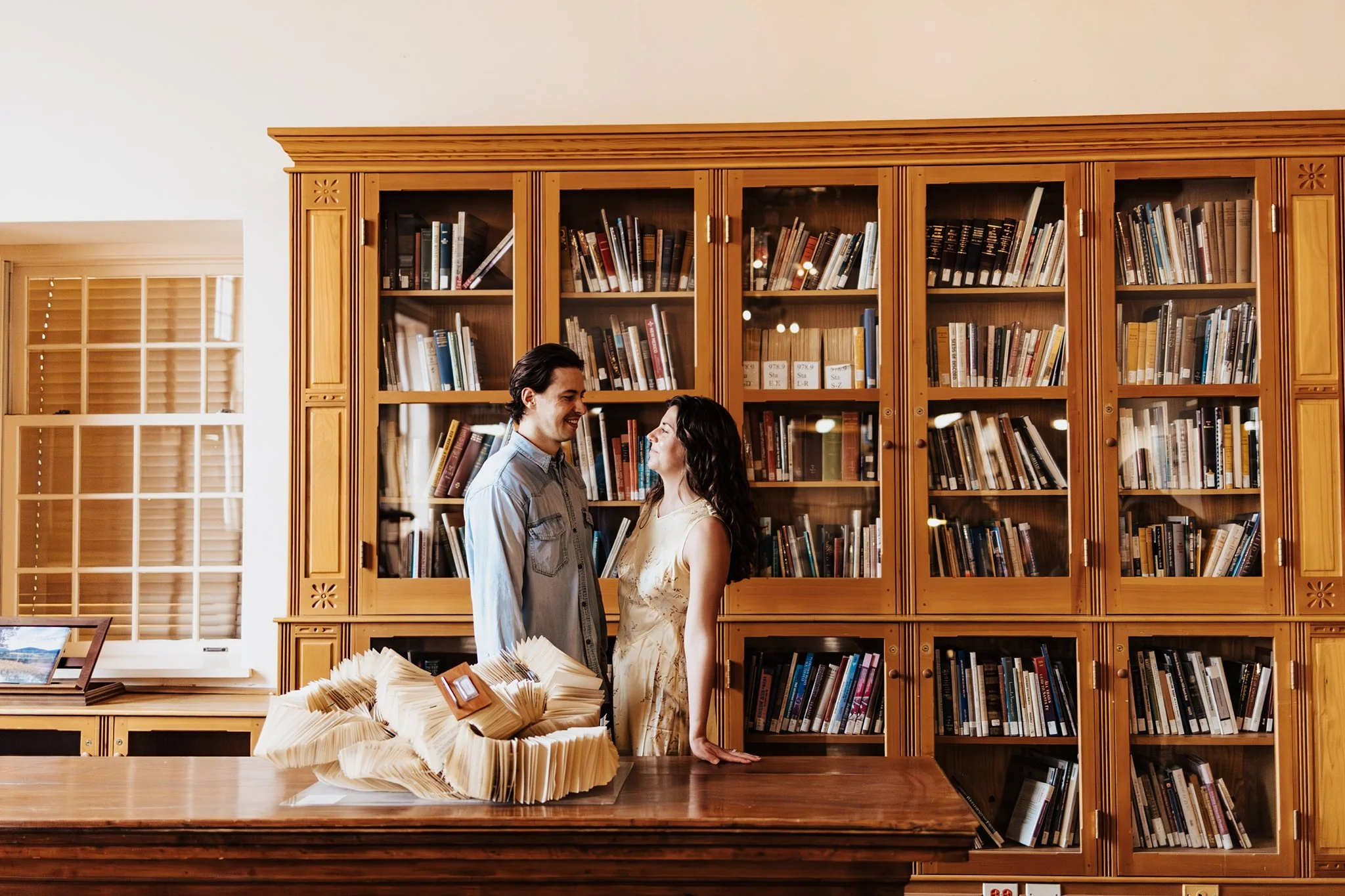 Alicia+lucia+photography+-+santa+fe+engagement+book+shop+engagement+-+library+engagement_0006.jpg
