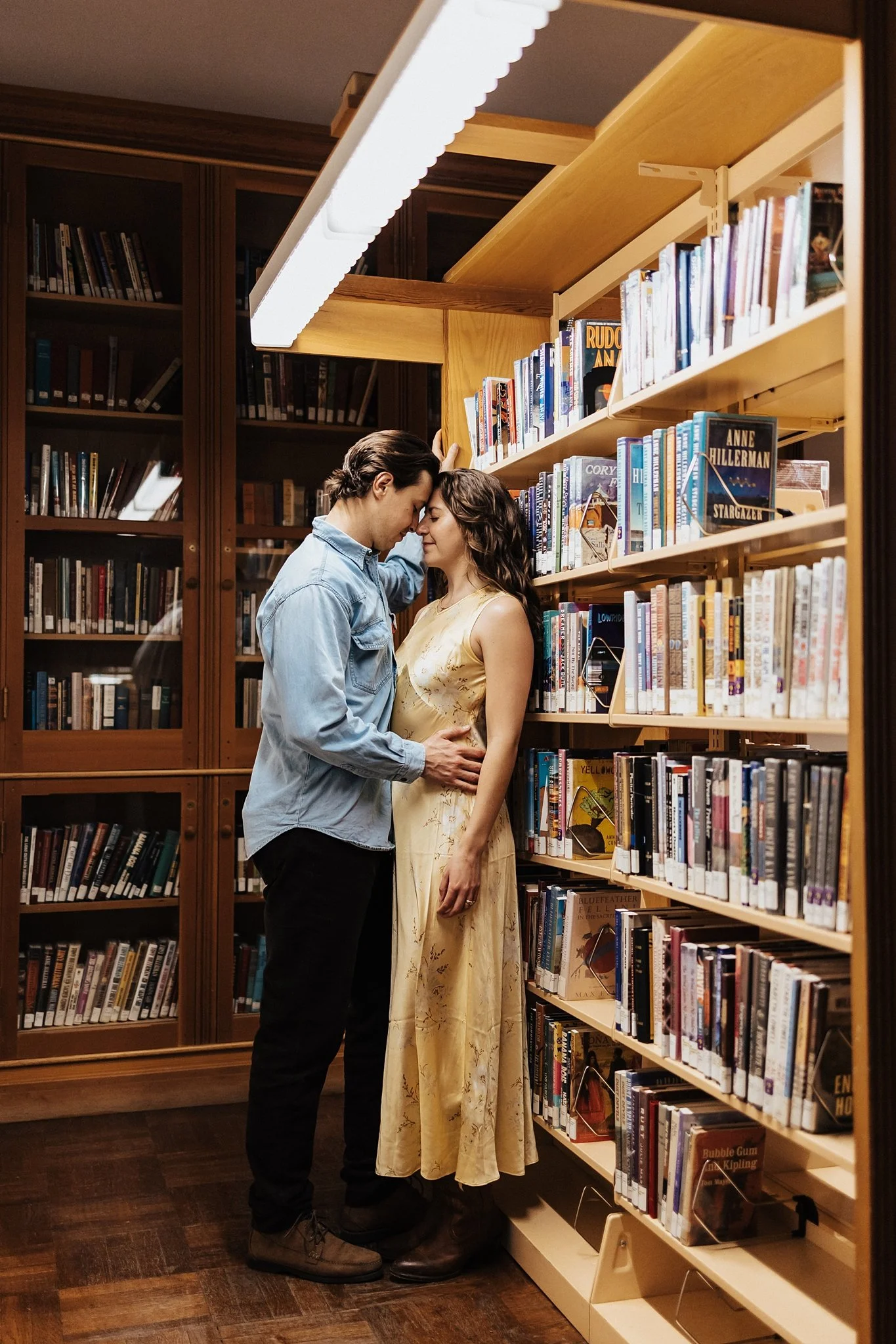 Alicia+lucia+photography+-+santa+fe+engagement+book+shop+engagement+-+library+engagement_0037.jpg