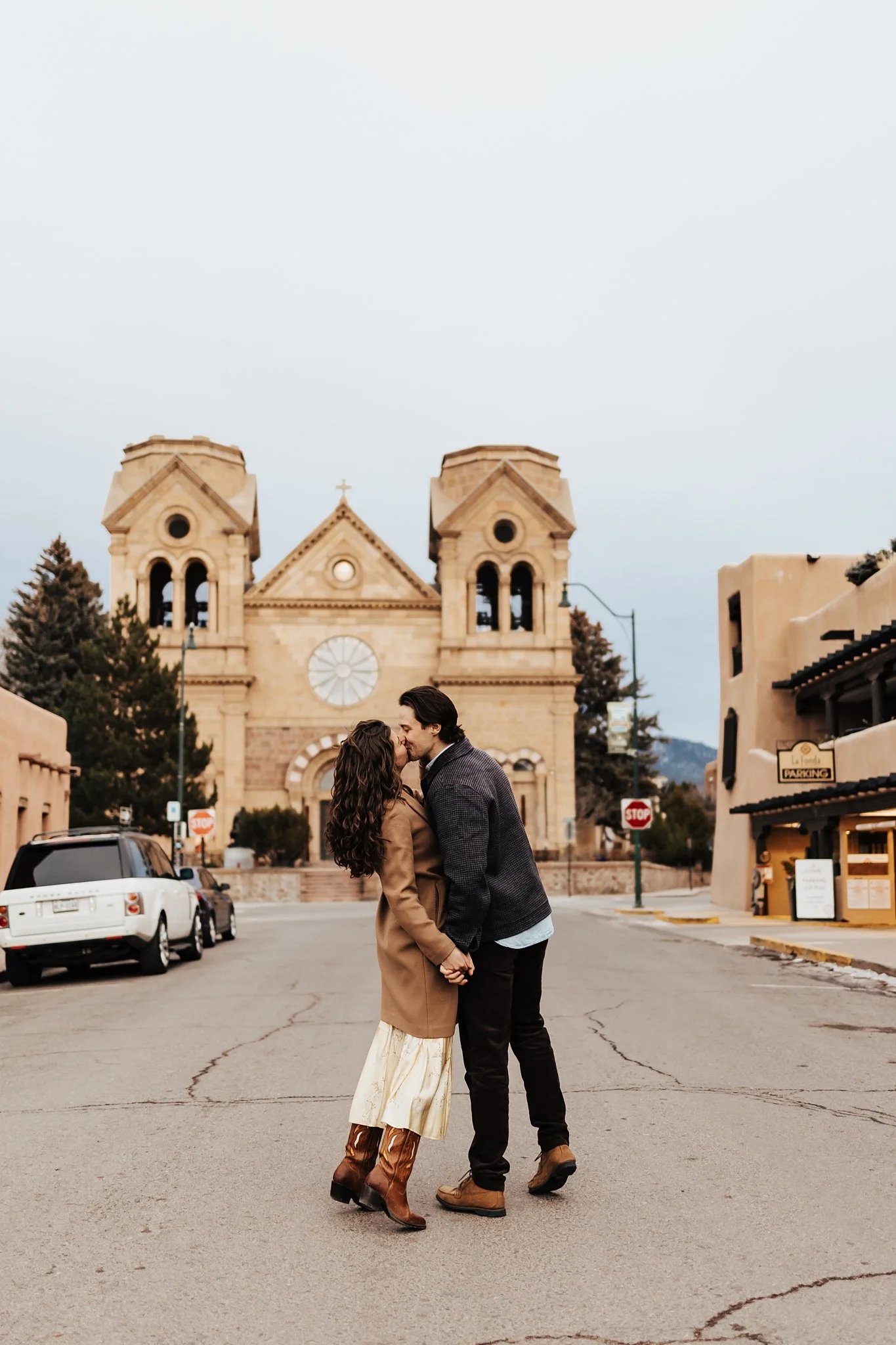 Alicia+lucia+photography+-+santa+fe+engagement+book+shop+engagement+-+library+engagement_0075.jpg
