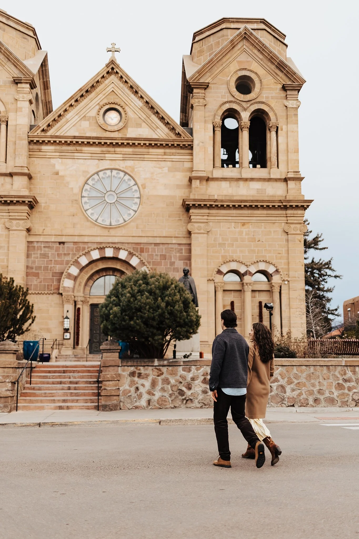 Alicia+lucia+photography+-+santa+fe+engagement+book+shop+engagement+-+library+engagement_0078.jpg