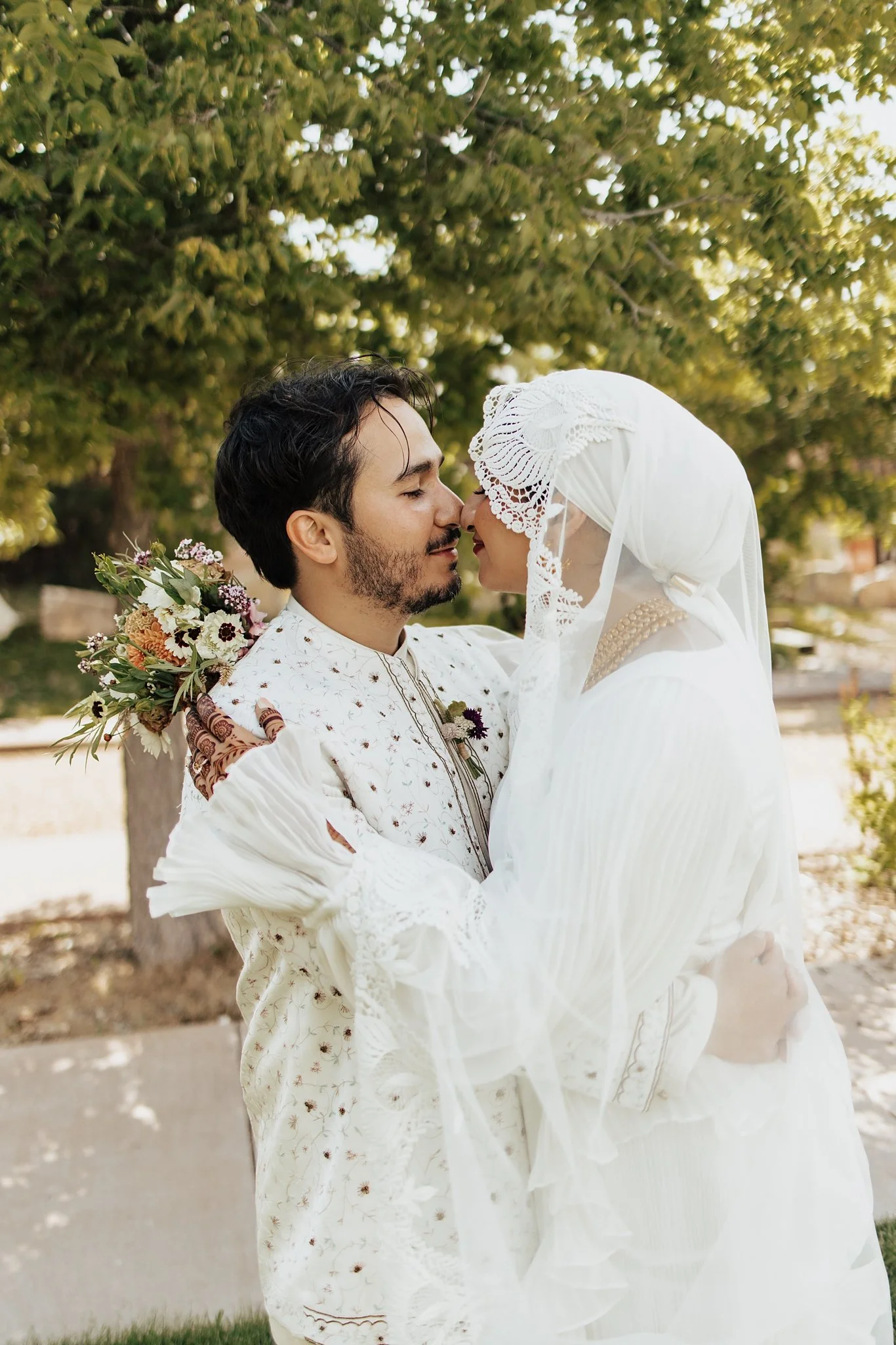 Alicia+lucia+photography+-+multicultural+wedding+-+southwest+wedding+-+naturepointe+wedding+-+albuquerque+wedding_0025.jpg